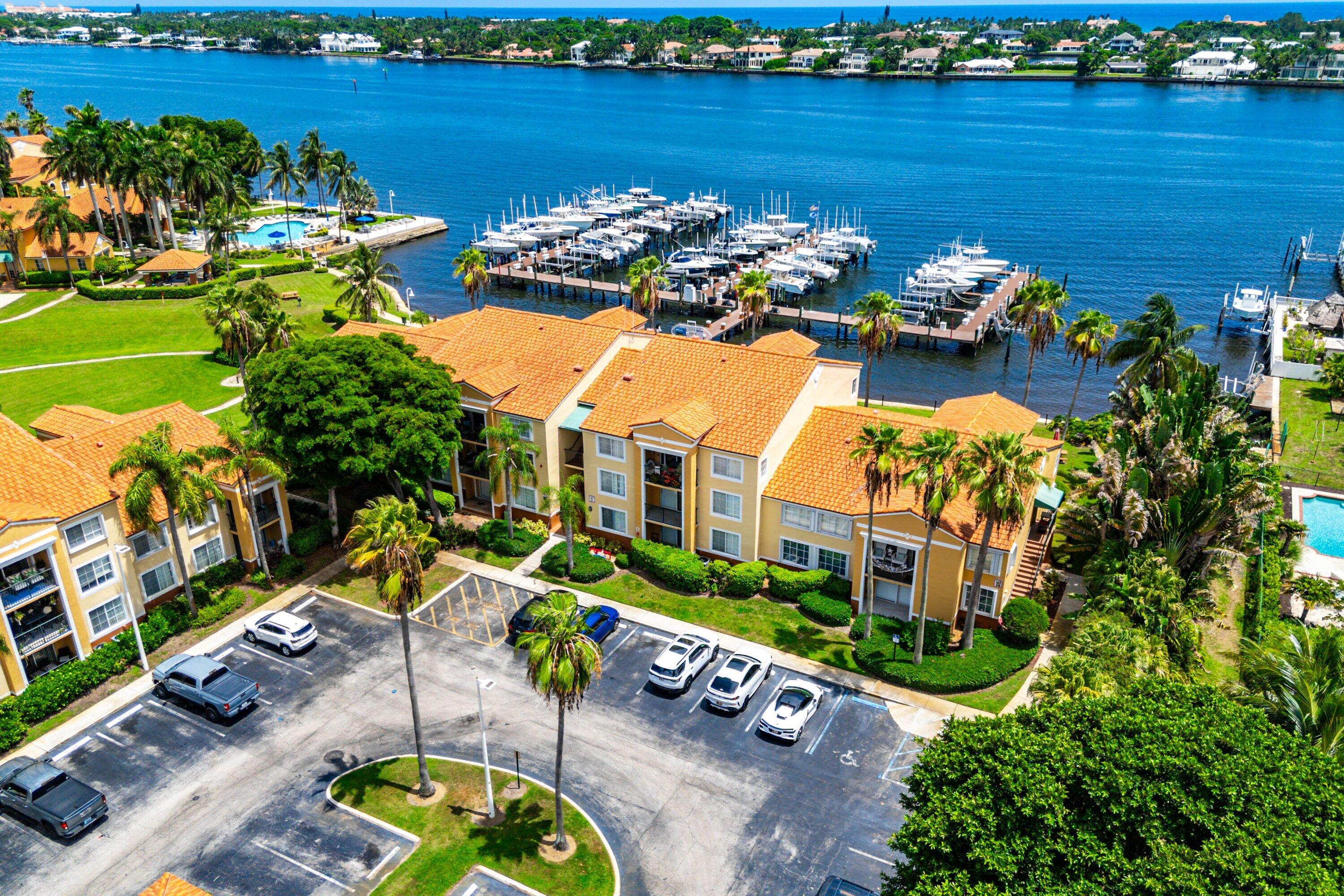 En Renta 167 YACHT CLUB Way 205, Hypoluxo, FL 33462, Hypoluxo, FL 33462