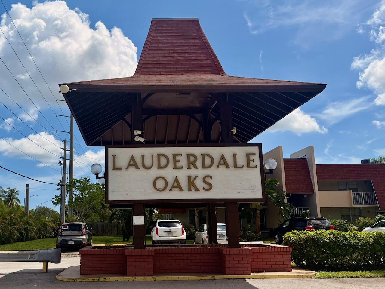En Venta 2901 NW 46th Avenue 405, Lauderdale Lakes, FL 33313, Lauderdale Lakes, FL 33313