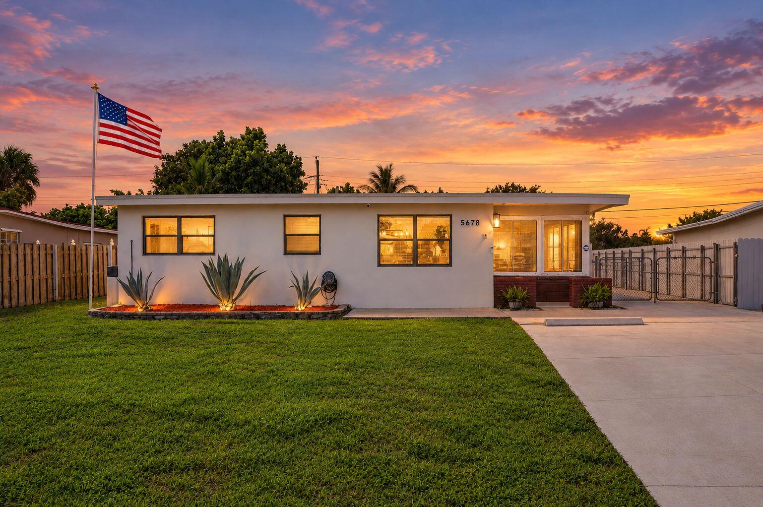 En Venta 5678 Cinnamon Drive, West Palm Beach, FL 33415, West Palm Beach, FL 33415