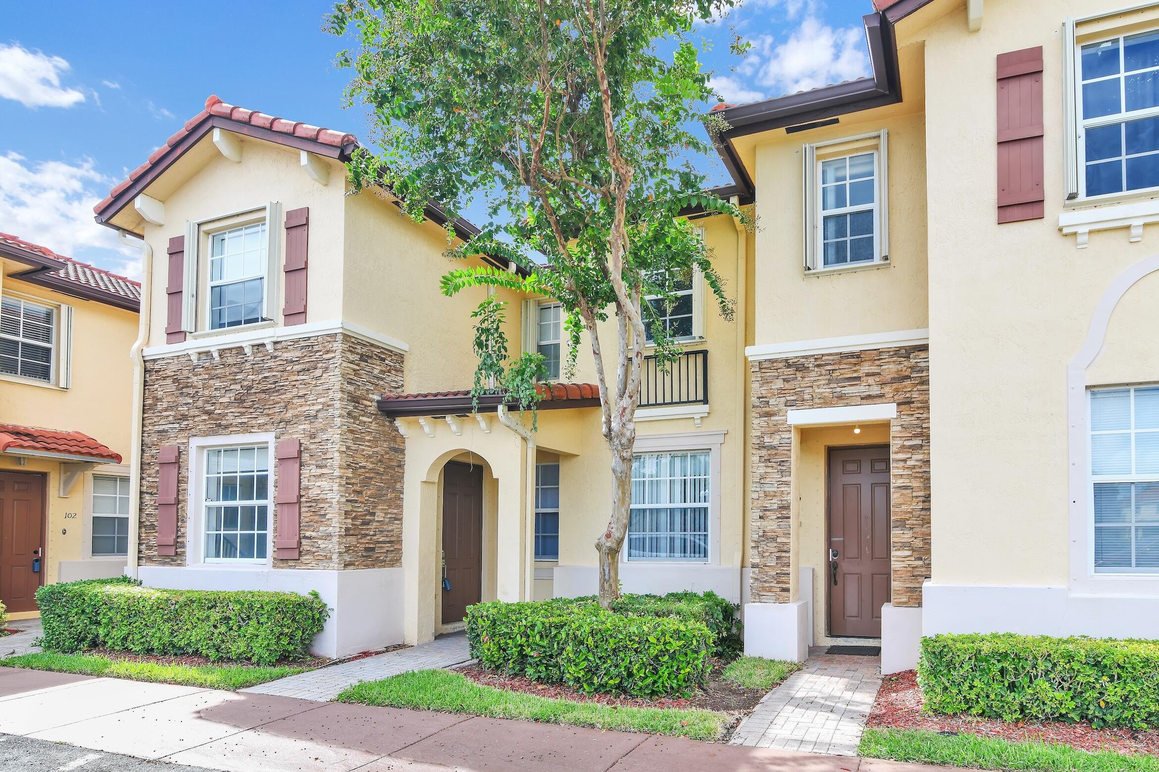 En Venta 1720 NE 33 Avenue 105-5, Homestead, FL 33033, Homestead, FL 33033