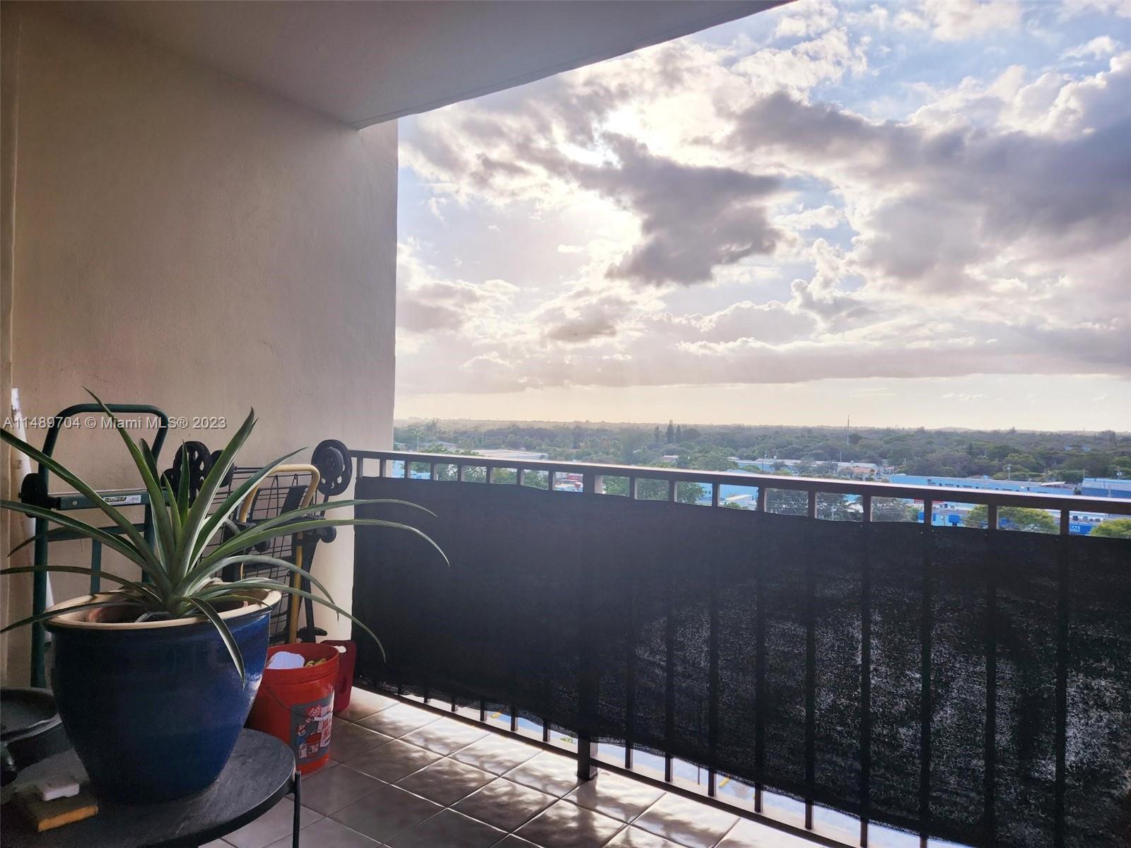 En Renta 1470 NE 123RD Street A1010, North Miami, FL 33161, North Miami, FL 33161
