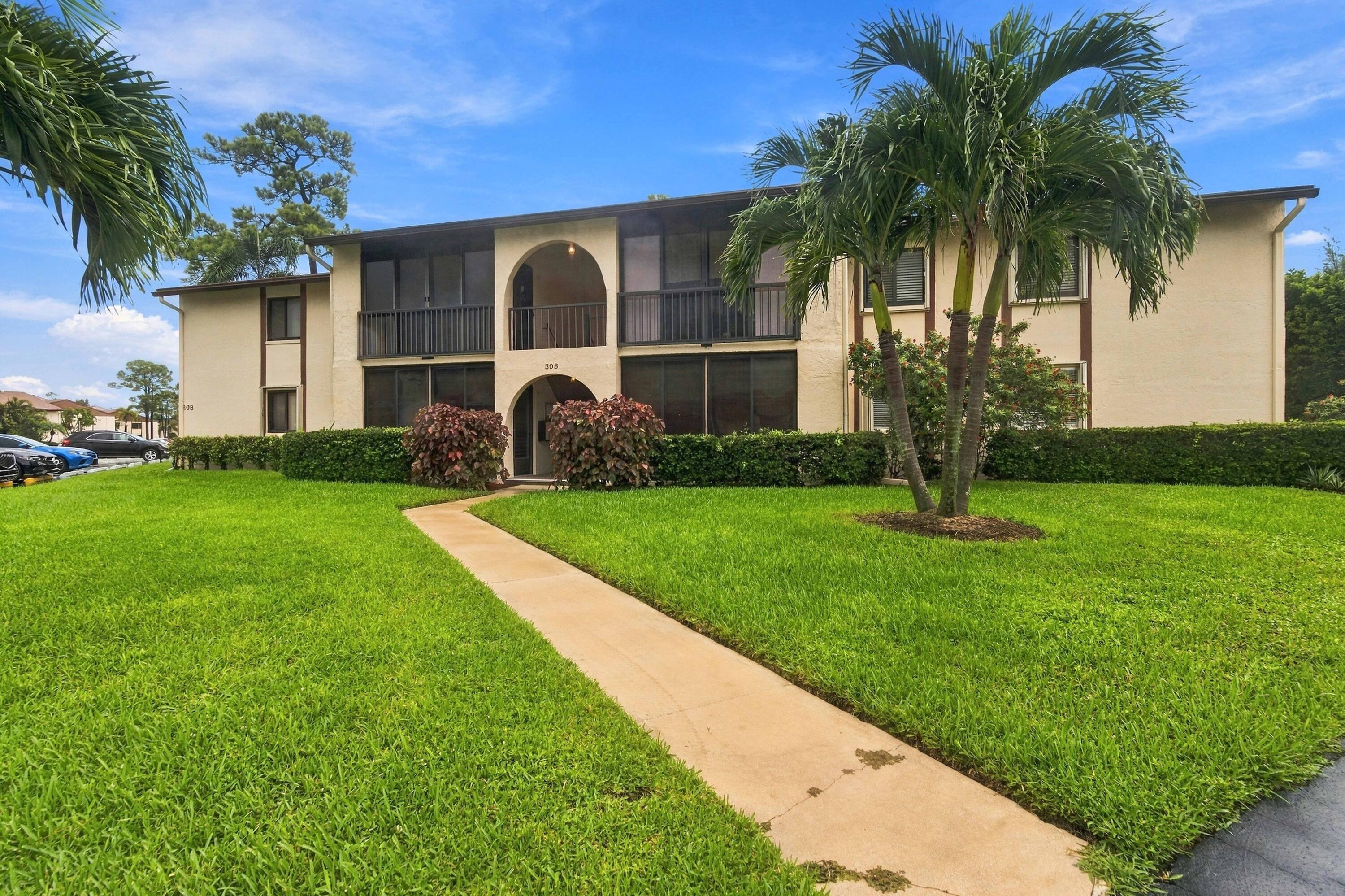 Foto de propiedad en 308 KNOTTY PINE Circle D-1, Greenacres, FL 33463 Greenacres con MLS# 