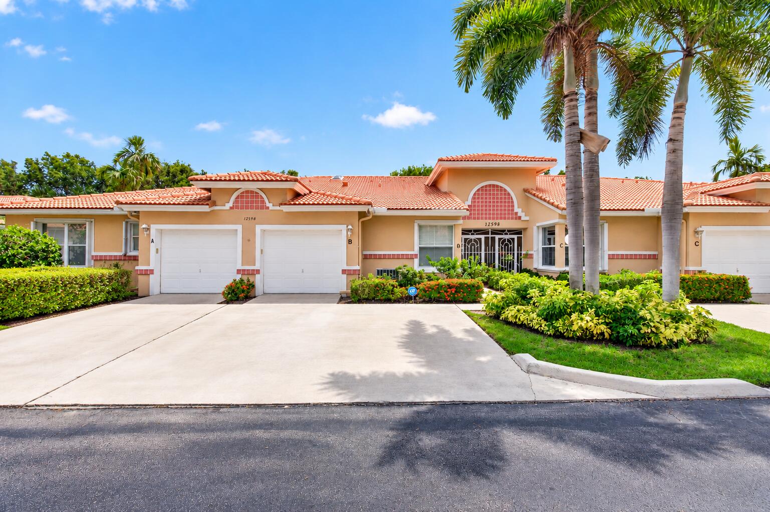 En Venta 12598 Crystal Pointe Drive B, Boynton Beach, FL 33437, Boynton Beach, FL 33437
