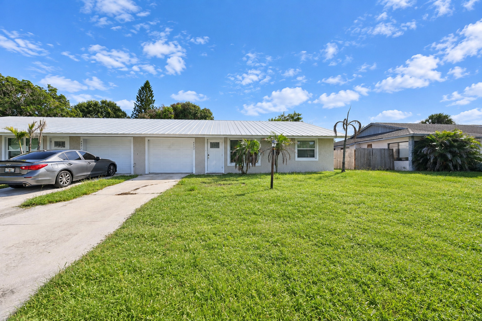 Foto de propiedad en 4497 SE ROARING BROOK Way, Stuart, FL 34997 Stuart con MLS# 