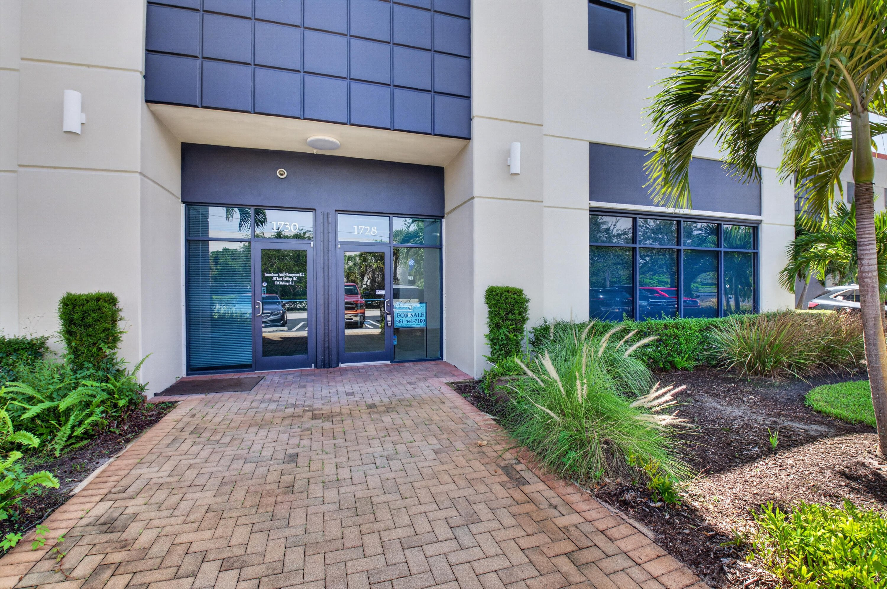 En Venta 1728 CORPORATE Drive, Boynton Beach, FL, Boynton Beach, FL