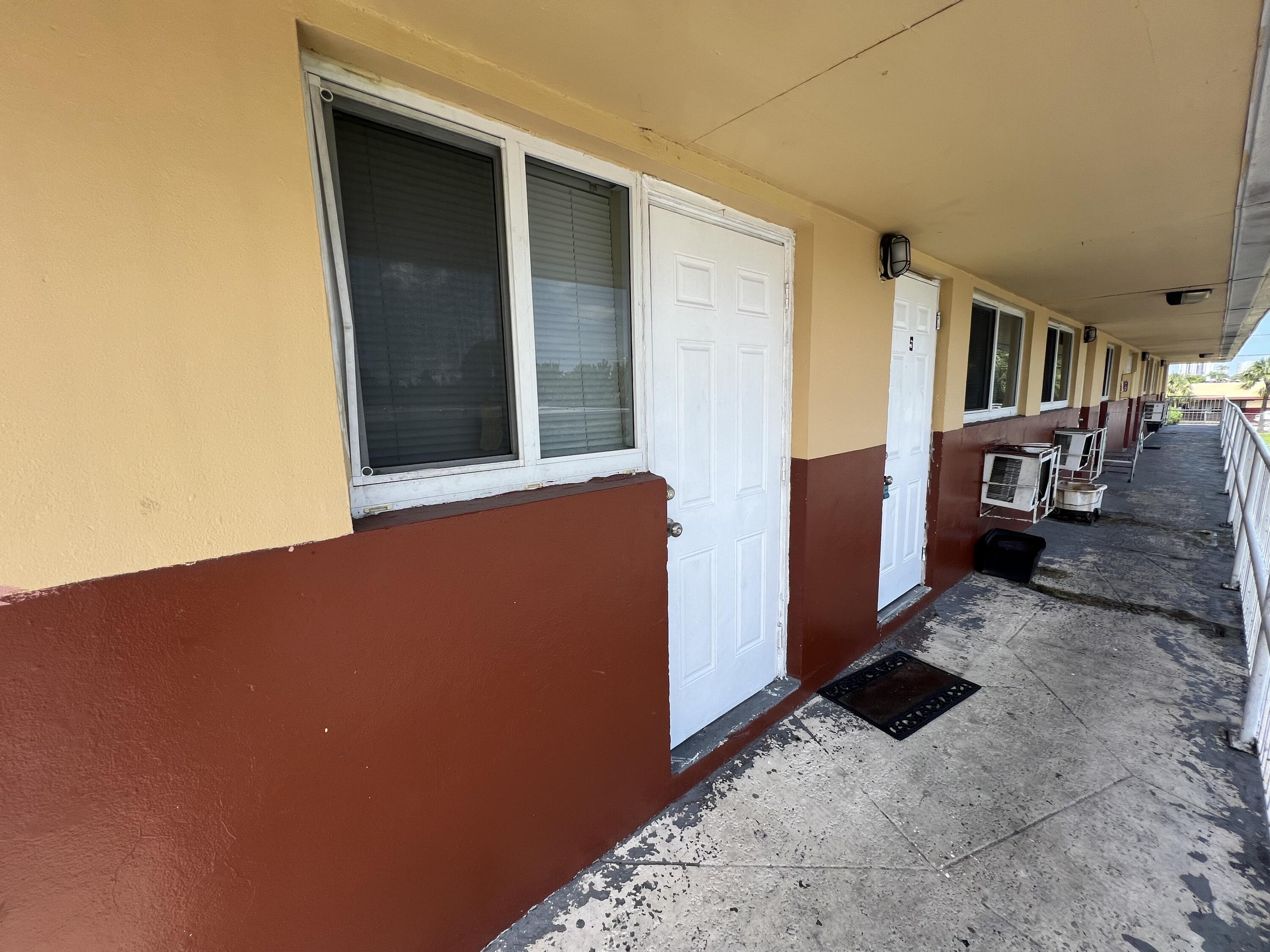 En Renta 800 NW 11TH Avenue 5, Fort Lauderdale, FL 33311, Fort Lauderdale, FL 33311