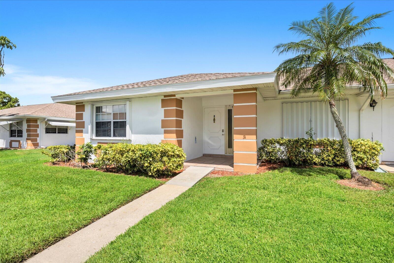 En Venta 1218 S Lakes End Drive Apt a, Fort Pierce, FL 34982, Fort Pierce, FL 34982