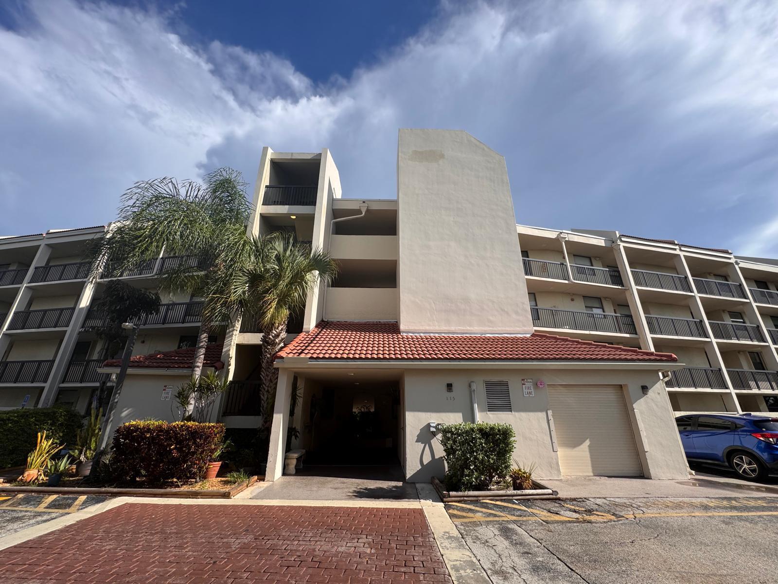 En Renta 115 LAKE EMERALD Drive 410, Oakland Park, FL 33309, Oakland Park, FL 33309