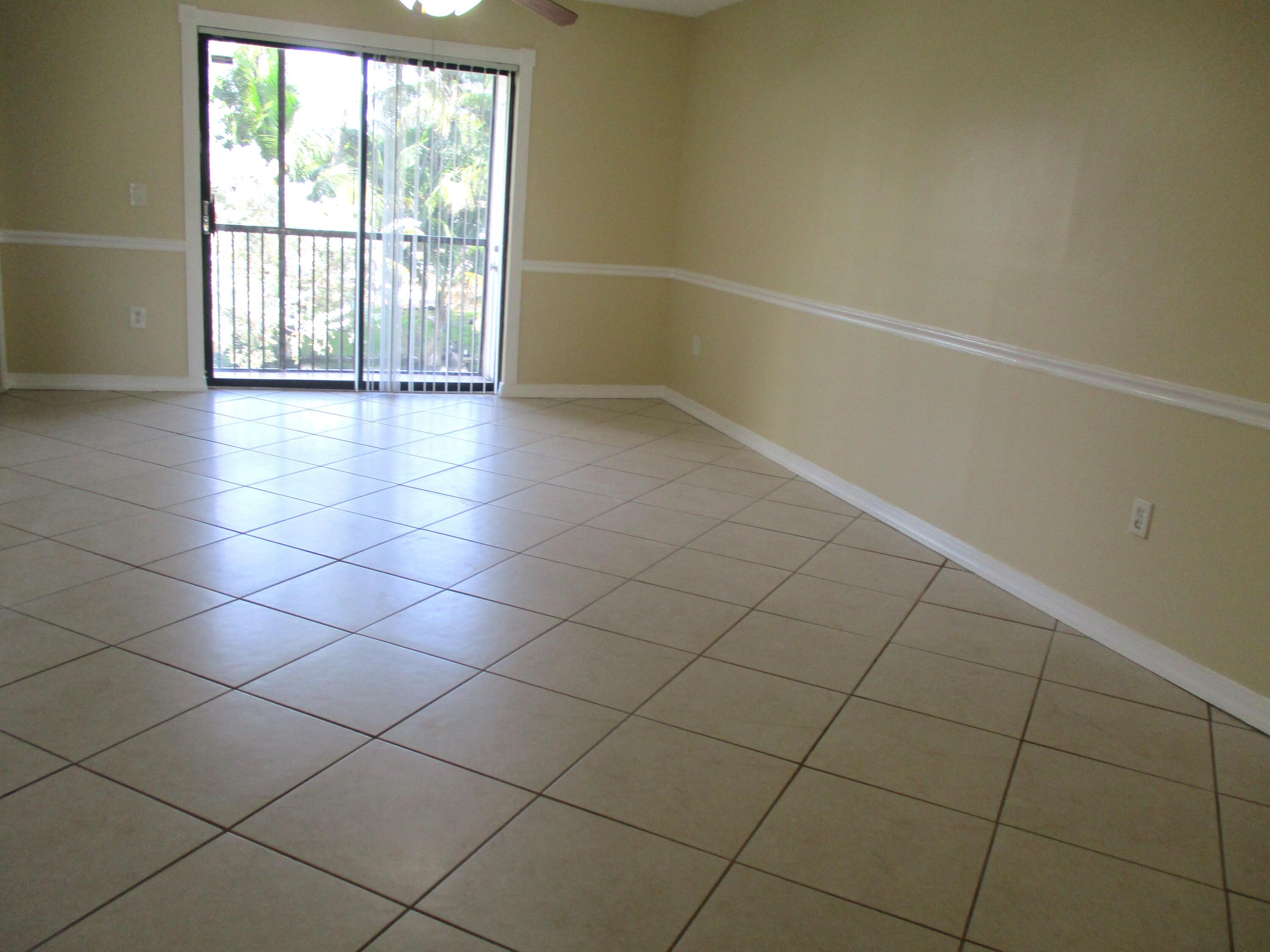 En Renta 9389 NW 1ST Court 201, Pembroke Pines, FL 33024, Pembroke Pines, FL 33024
