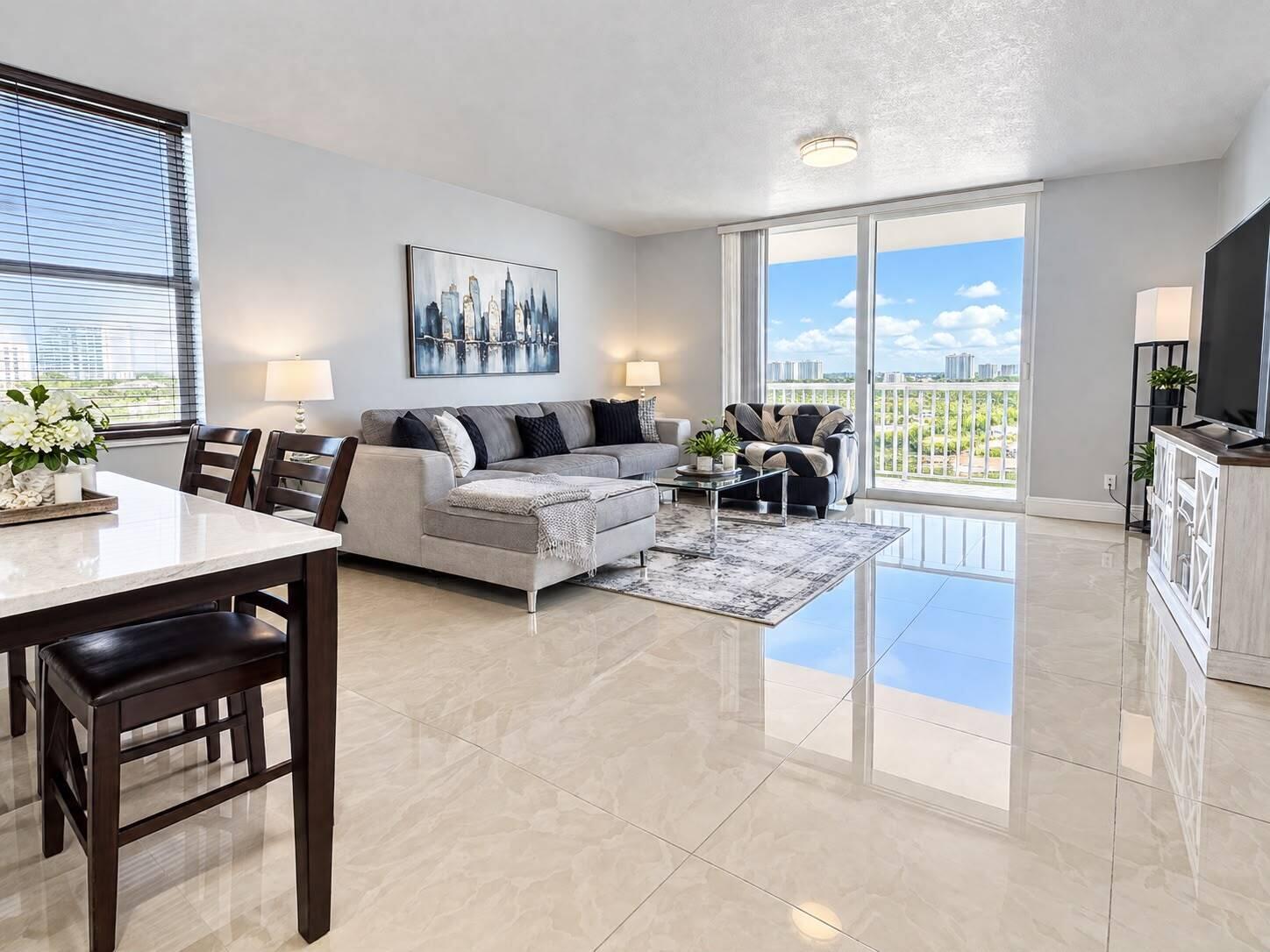 En Renta 427 GOLDEN ISLES Drive 10D, Hallandale Beach, FL 33009, Hallandale Beach, FL 33009