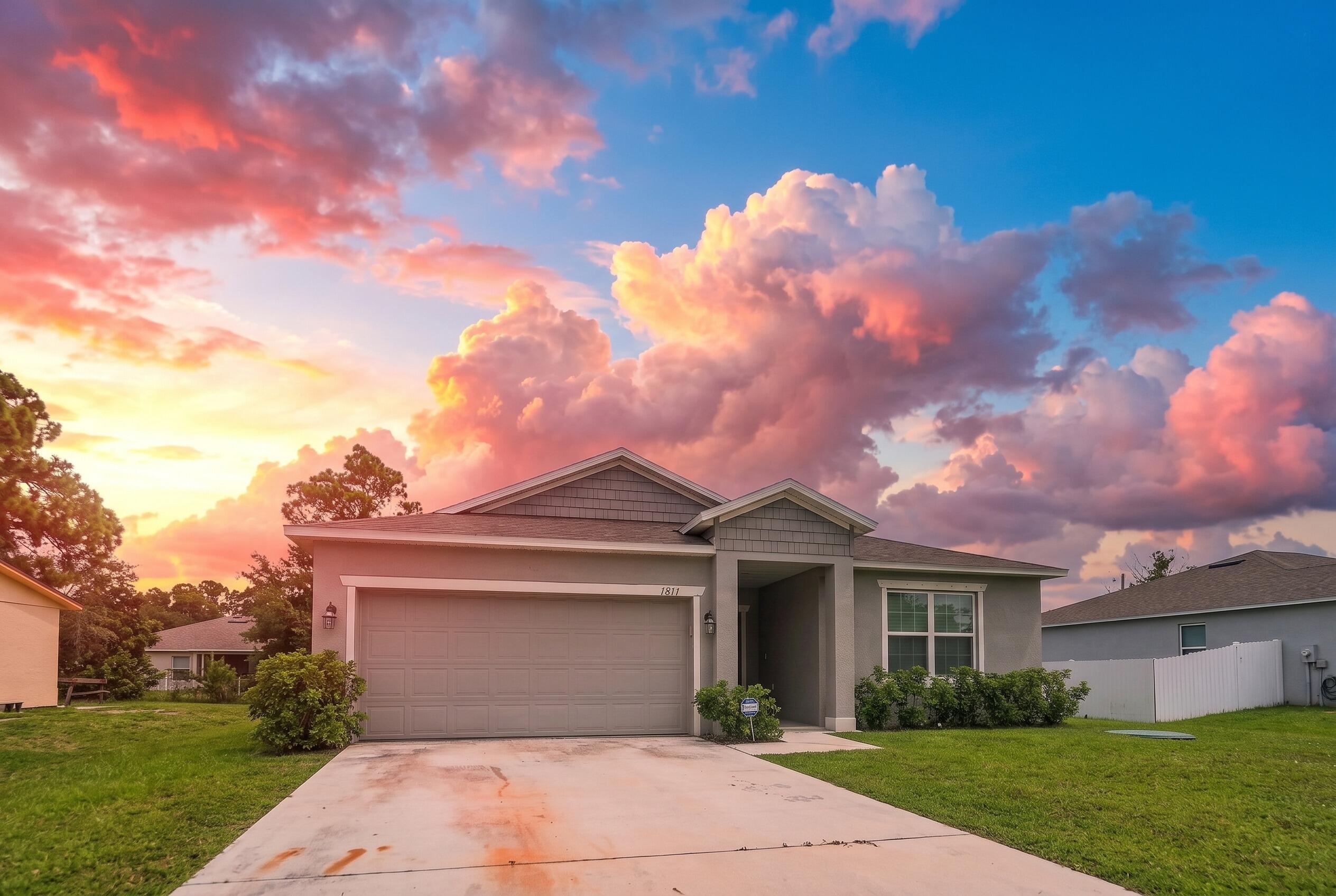 En Venta 1811 SE SANDIA Drive, Port St. Lucie, FL 34983, Port St. Lucie, FL 34983