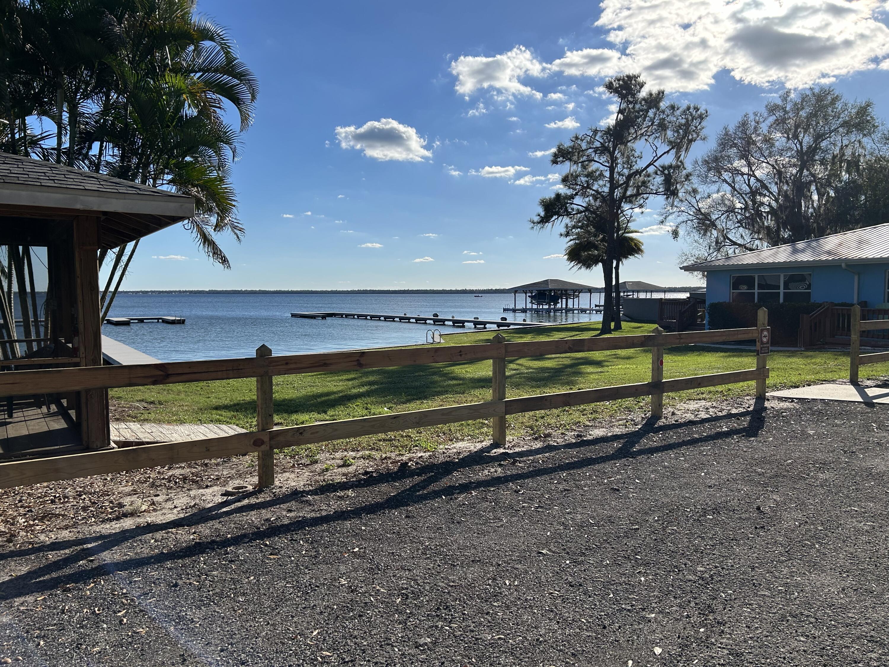 En Venta 772 Lake June Road, Lake Placid, FL 33852, Lake Placid, FL 33852