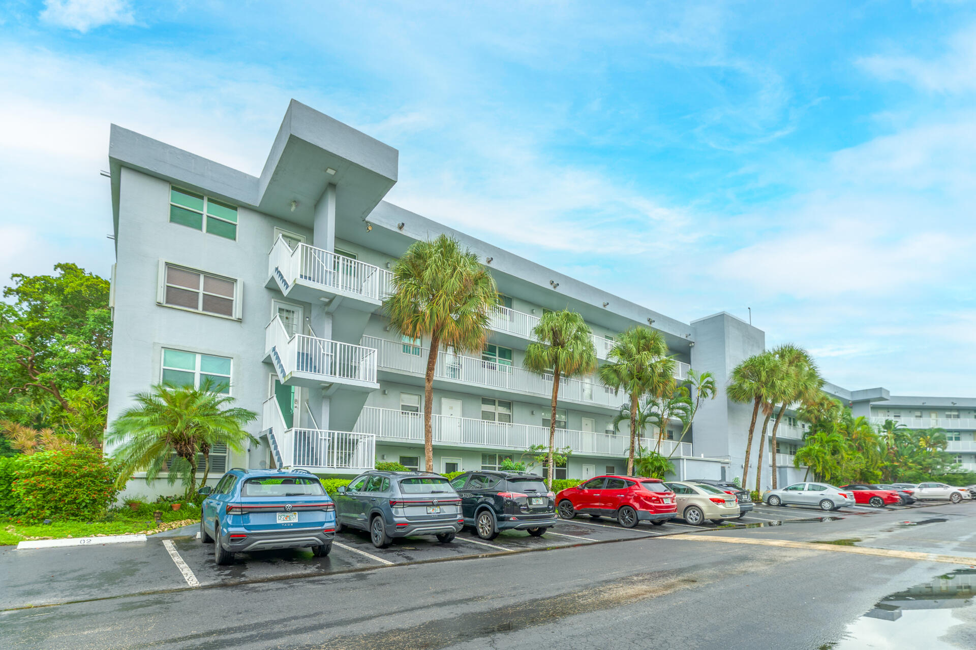 En Renta 101 ROYAL PARK Drive 1C, Oakland Park, FL 33309, Oakland Park, FL 33309
