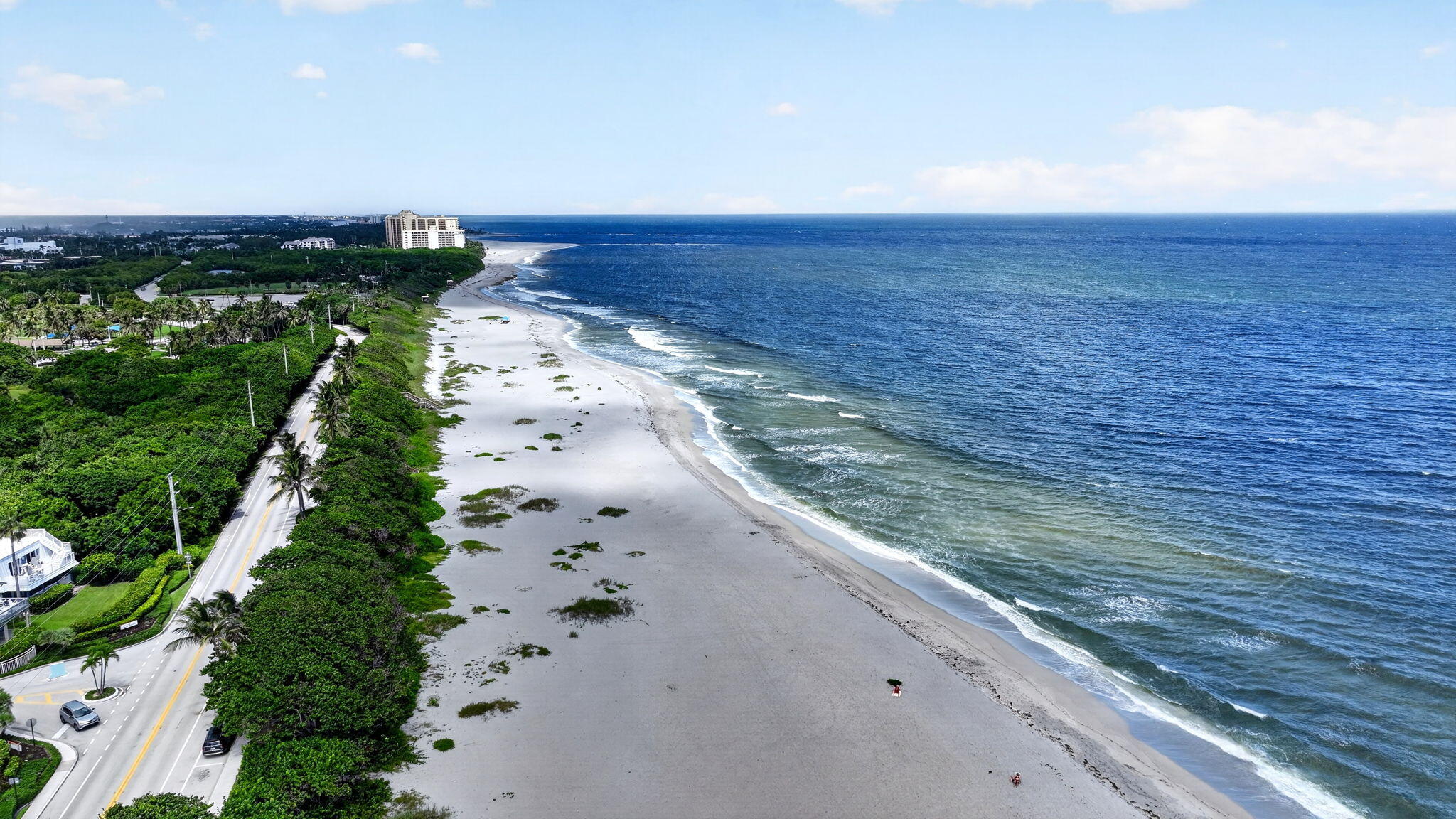 Ocean Walk US 1 Gated Entrance (Moments to Beach)