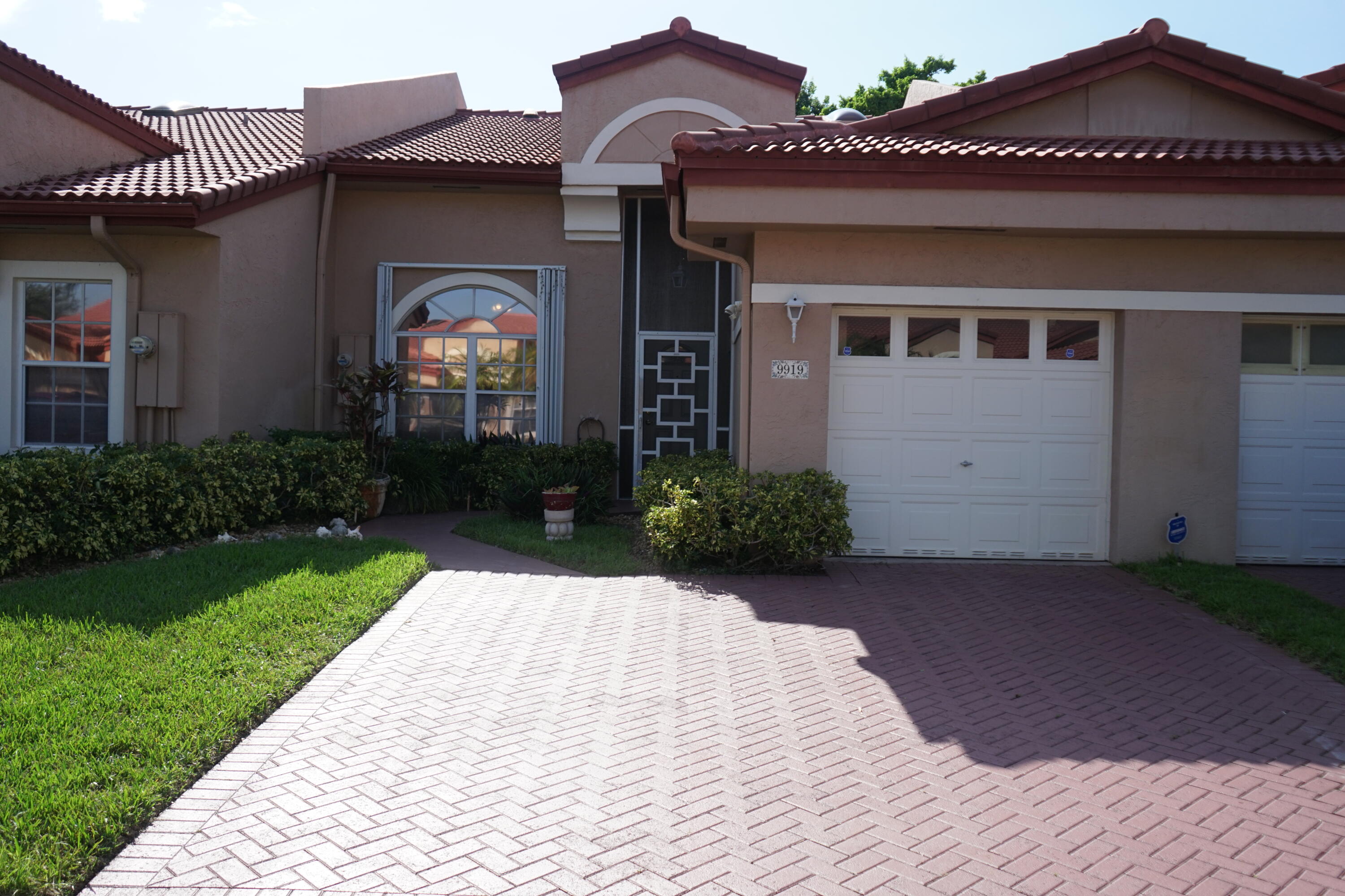 En Venta 9919 MALVERN Drive, Tamarac, FL 33321, Tamarac, FL 33321