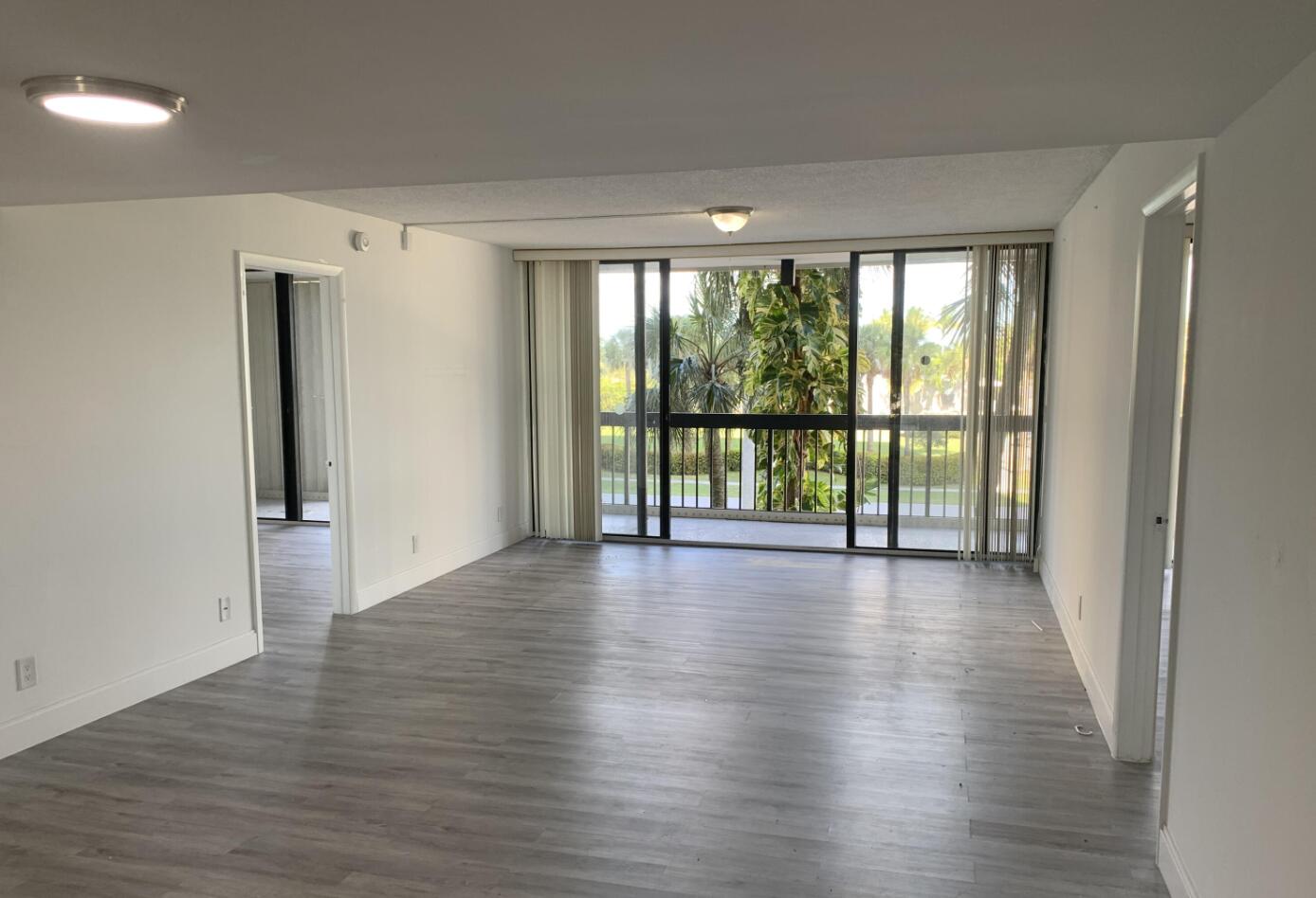 En Renta 2425 Presidential Way 202, West Palm Beach, FL 33401, West Palm Beach, FL 33401