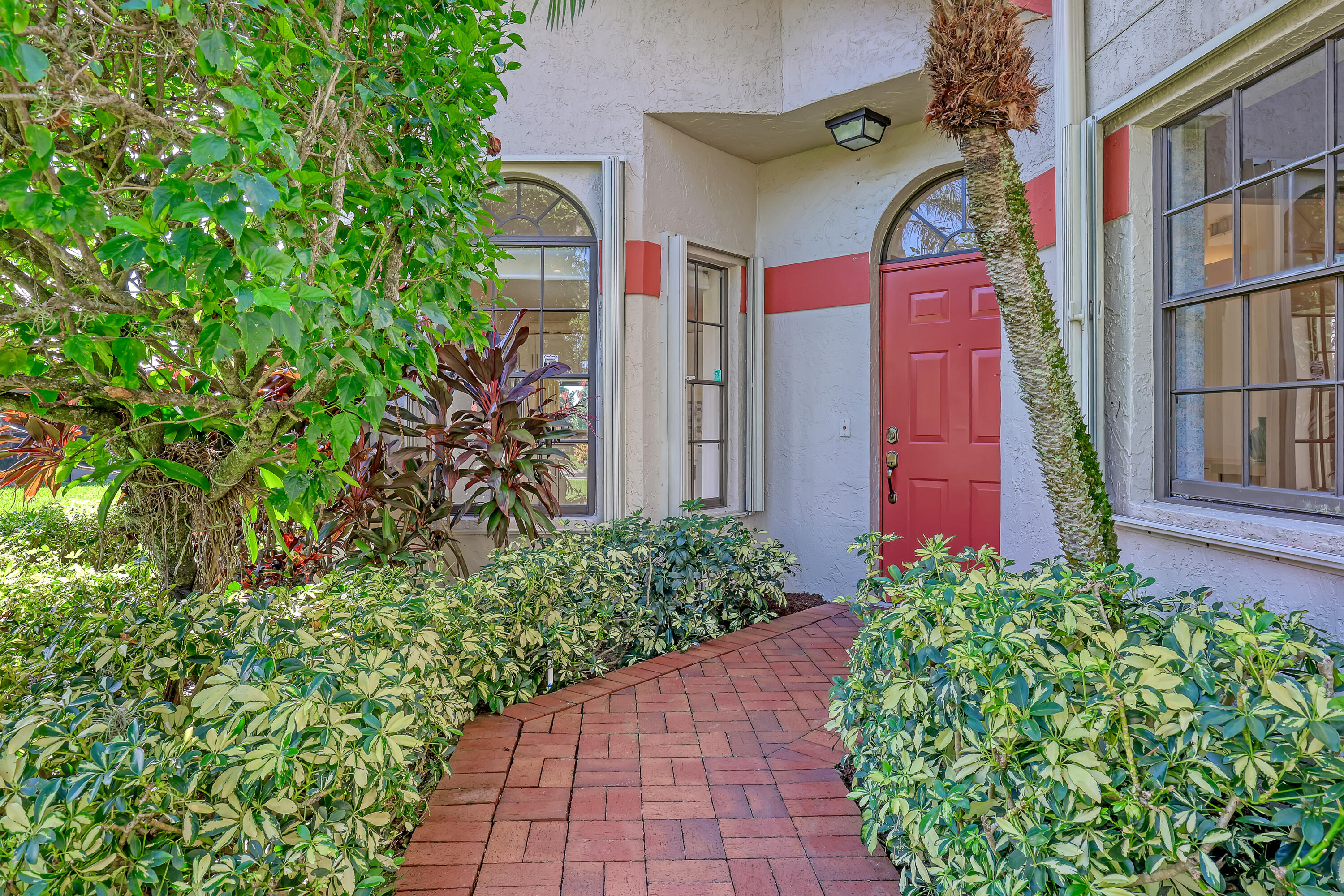 Foto de propiedad en 7744 Lexington Club Boulevard, Delray Beach, FL 33446 Delray Beach con MLS# 