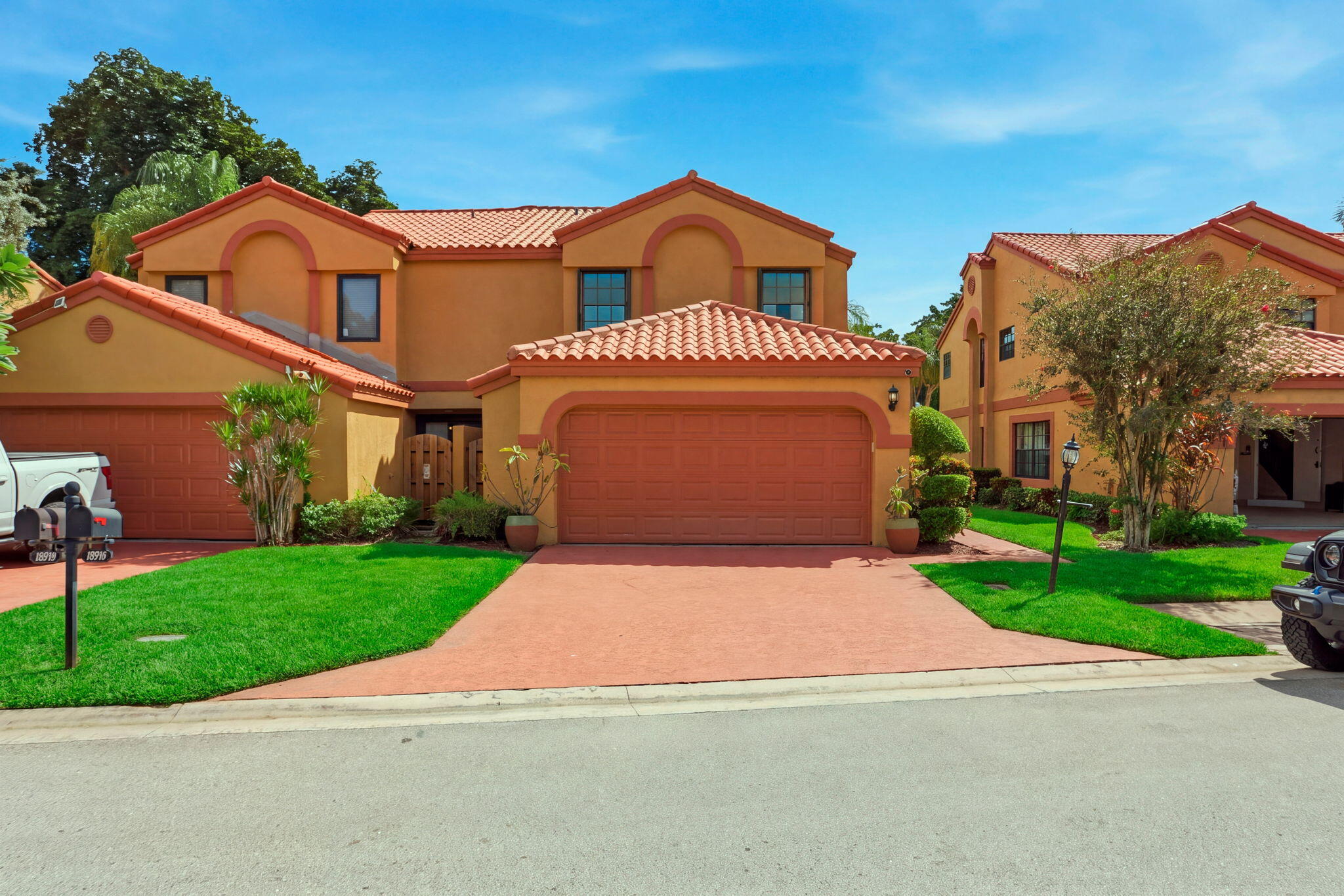 Foto de propiedad en 19914 VILLA LANTE Place, Boca Raton, FL 33434 Boca Raton con MLS# 