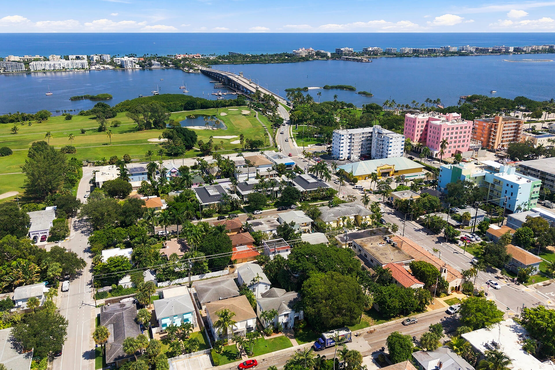 En Venta 113 N Lakeside Drive #5, Lake Worth Beach, FL 33460, Lake Worth Beach, FL 33460