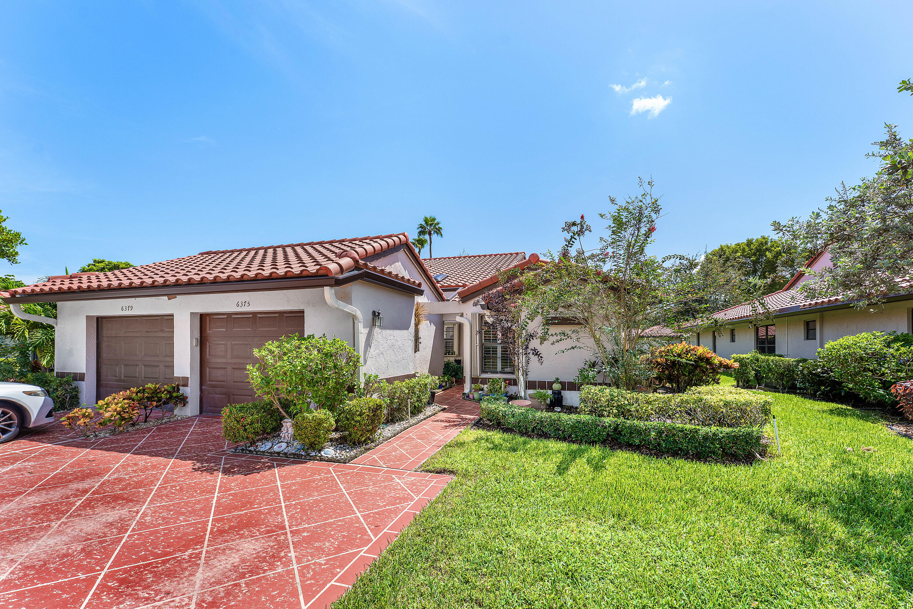 Foto de propiedad en 6375 KINGS GATE Circle, Delray Beach, FL 33484 Delray Beach con MLS# 