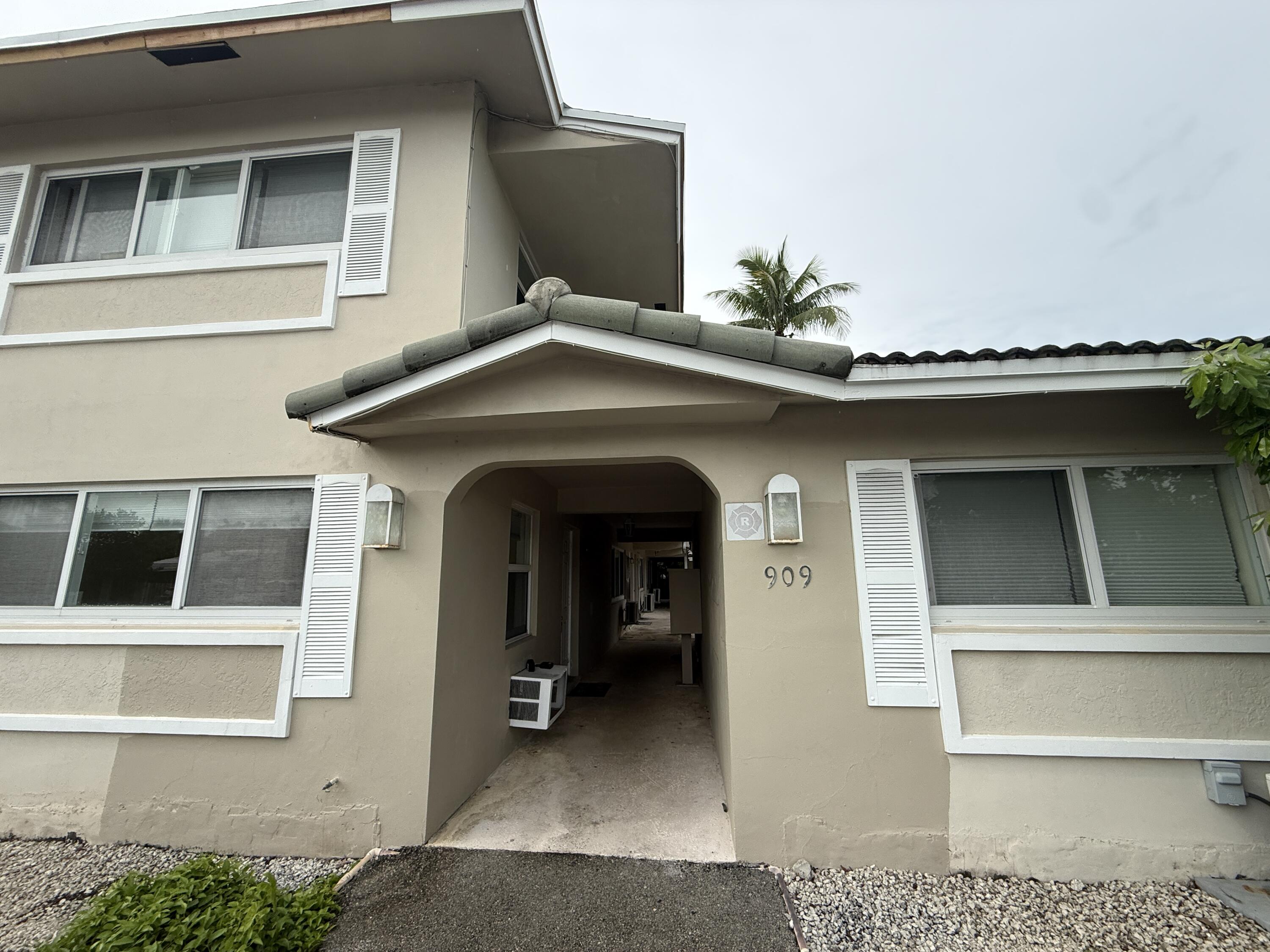 En Renta 909 SE 14th Court 2, Fort Lauderdale, FL 33316, Fort Lauderdale, FL 33316