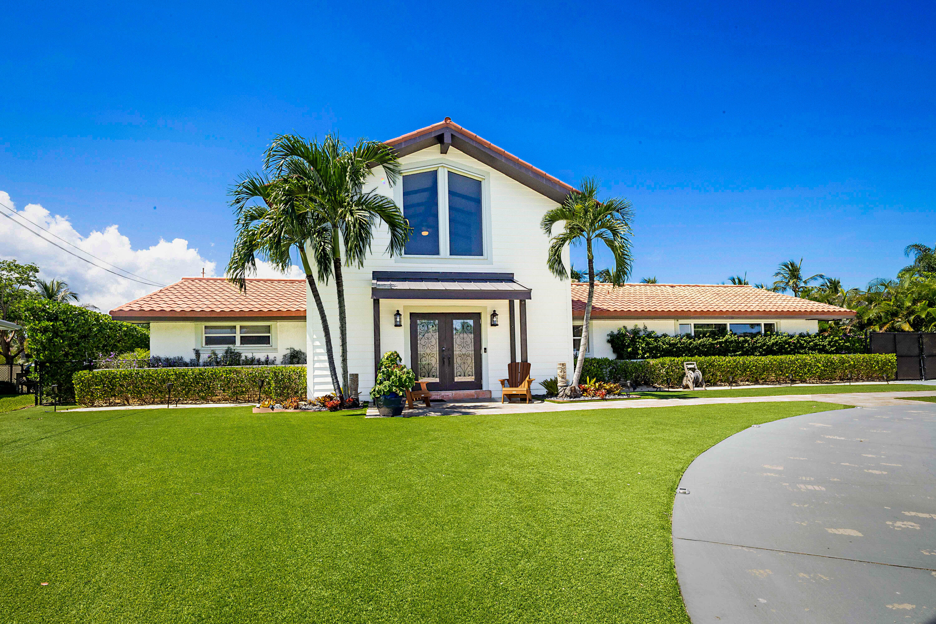 Foto de propiedad en 71 FAIRVIEW W, Tequesta, FL 33469 Tequesta con MLS# 