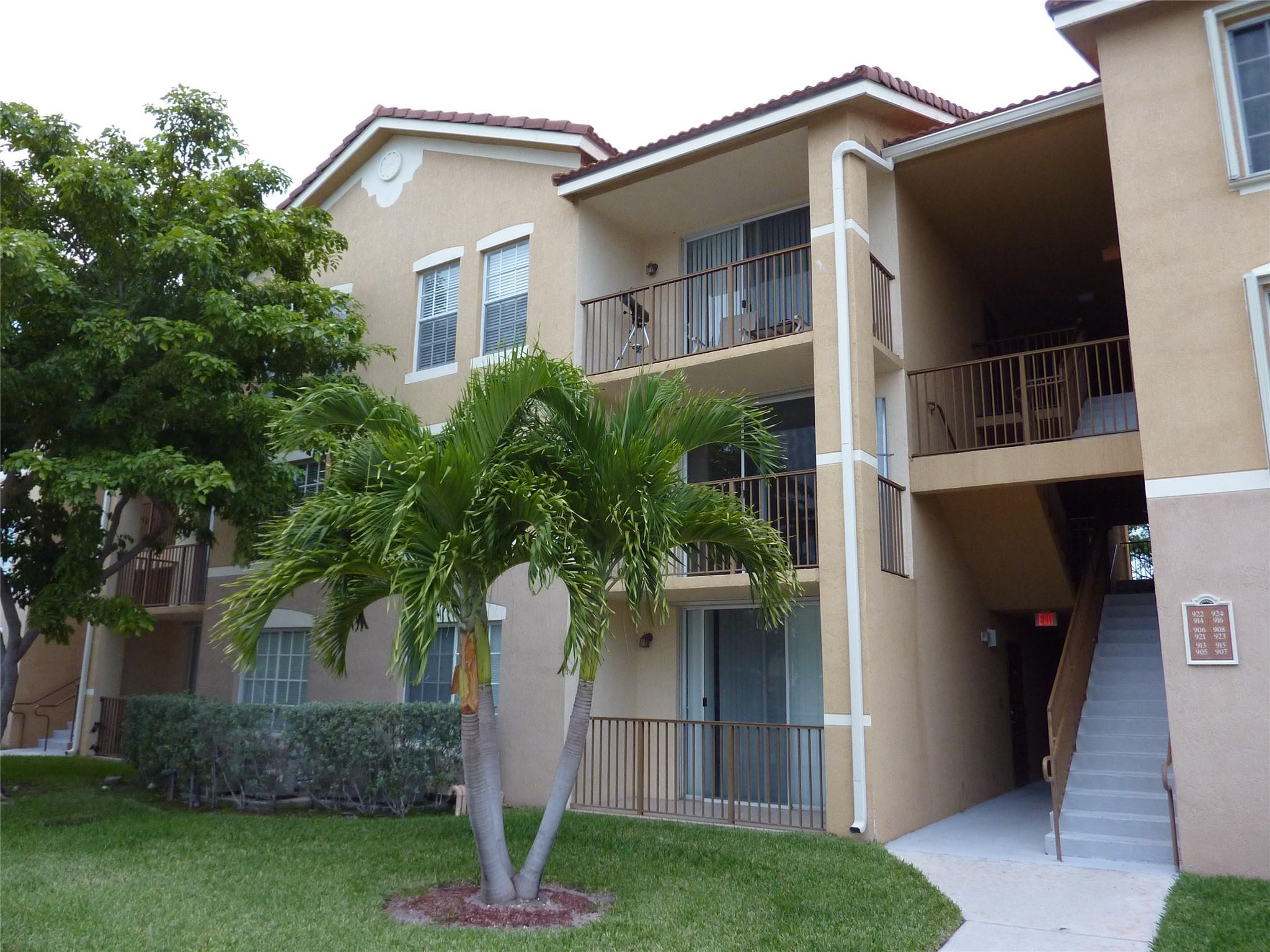 Foto de propiedad en 913 Villa Circle 913, Boynton Beach, FL 33435 Boynton Beach con MLS# 