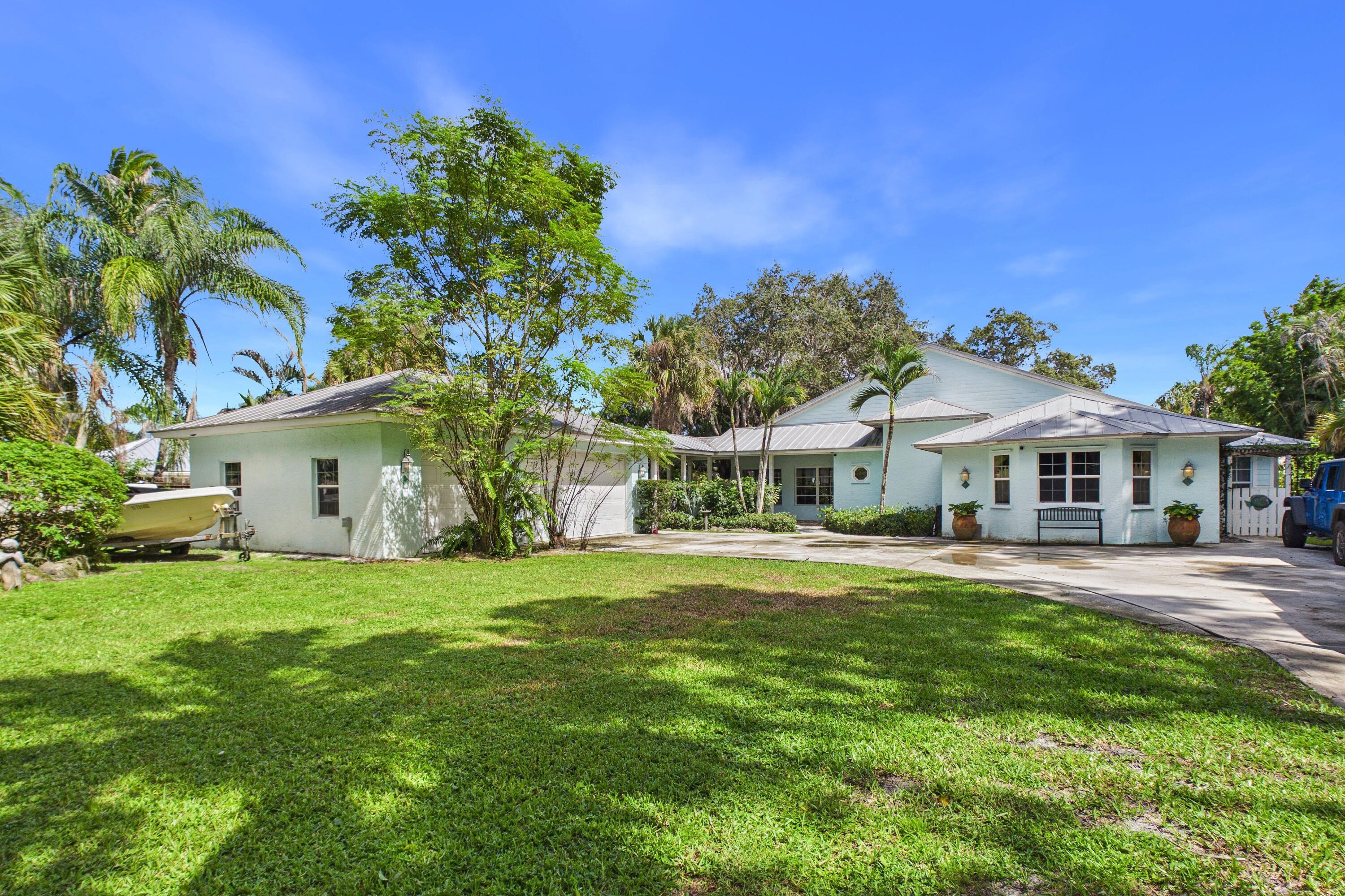 En Venta 3679 SW SAINT LUCIE SHORES Drive, Palm City, FL 34990, Palm City, FL 34990