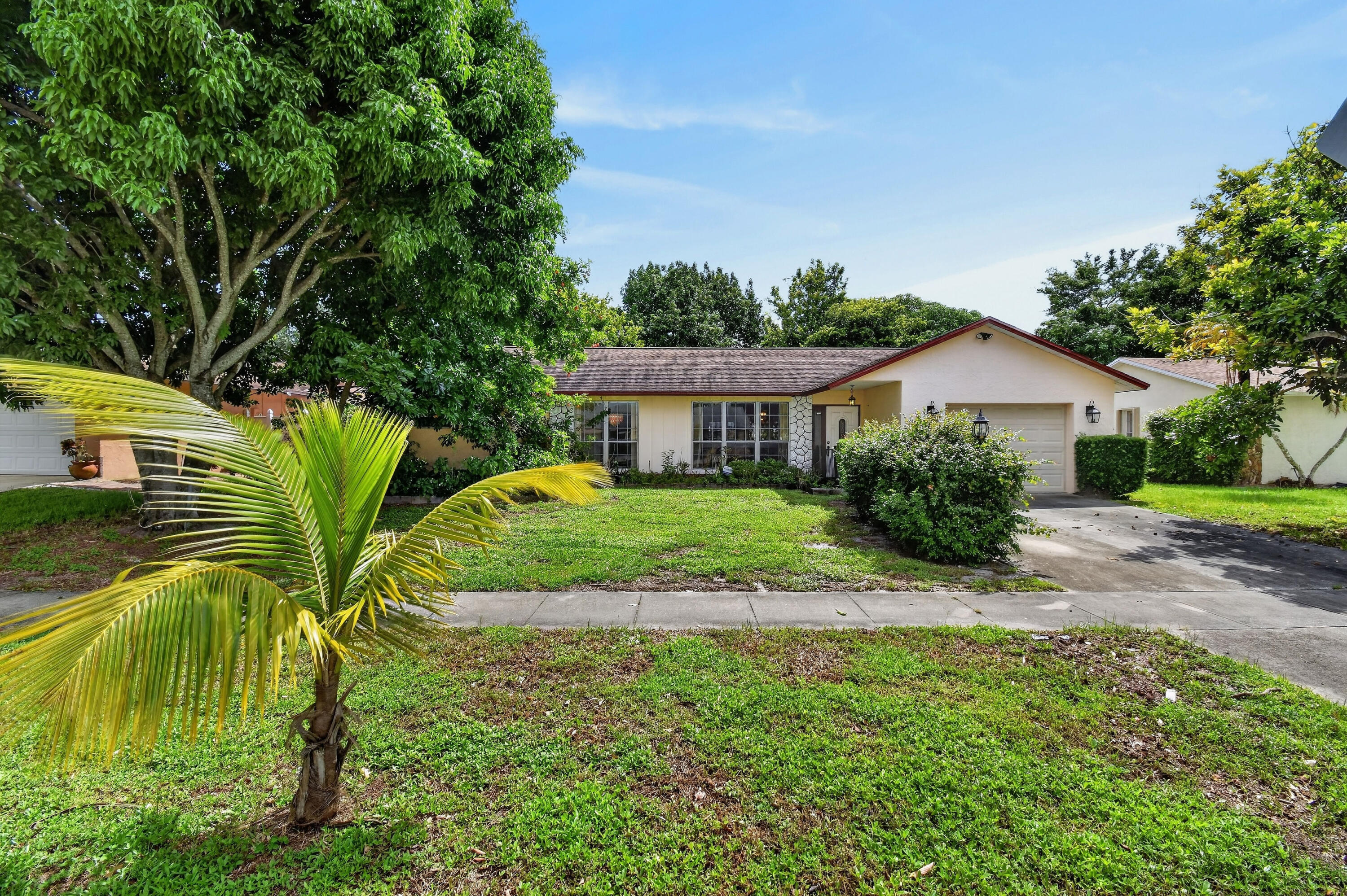 En Renta 1102 Westchester Drive E, West Palm Beach, FL 33417, West Palm Beach, FL 33417