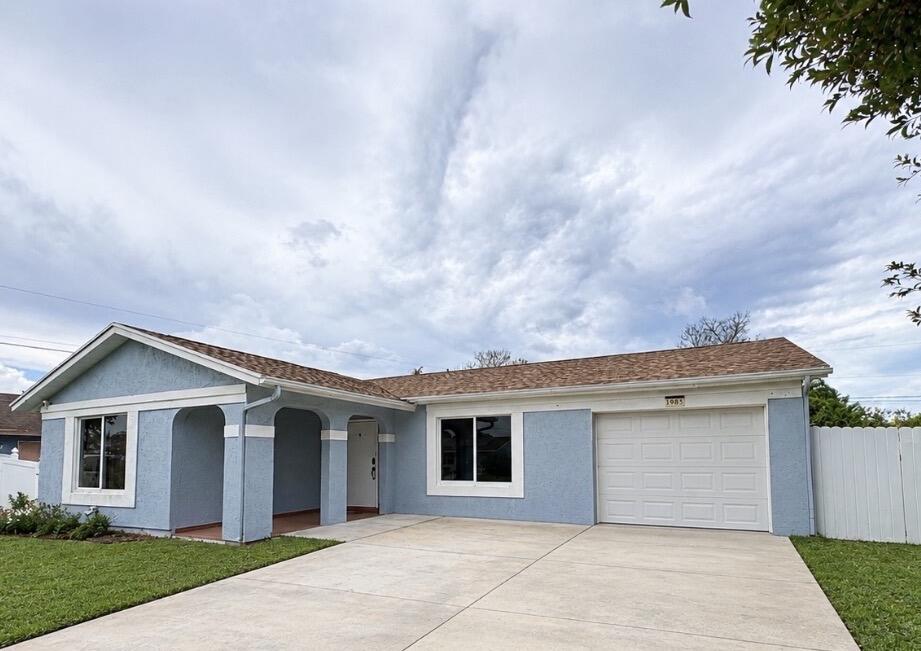 En Venta 1985 SW Aquarius Lane, Port St. Lucie, FL 34984, Port St. Lucie, FL 34984
