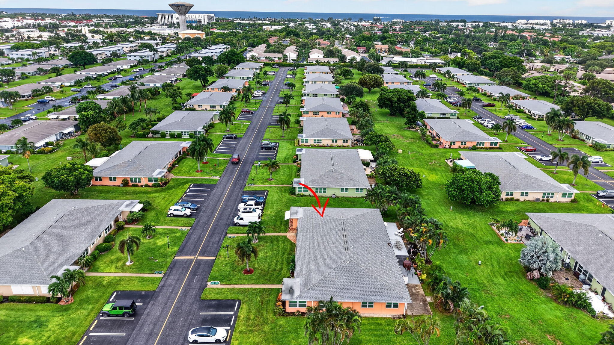 Foto de propiedad en 190 N HIGH POINT Boulevard A, Boynton Beach, FL 33435 Boynton Beach con MLS# 