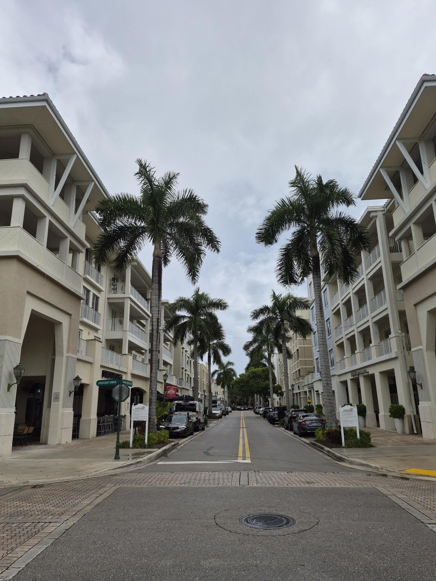 Foto de propiedad en 1209 MAIN Street 205, Jupiter, FL 33458 Jupiter con MLS# 