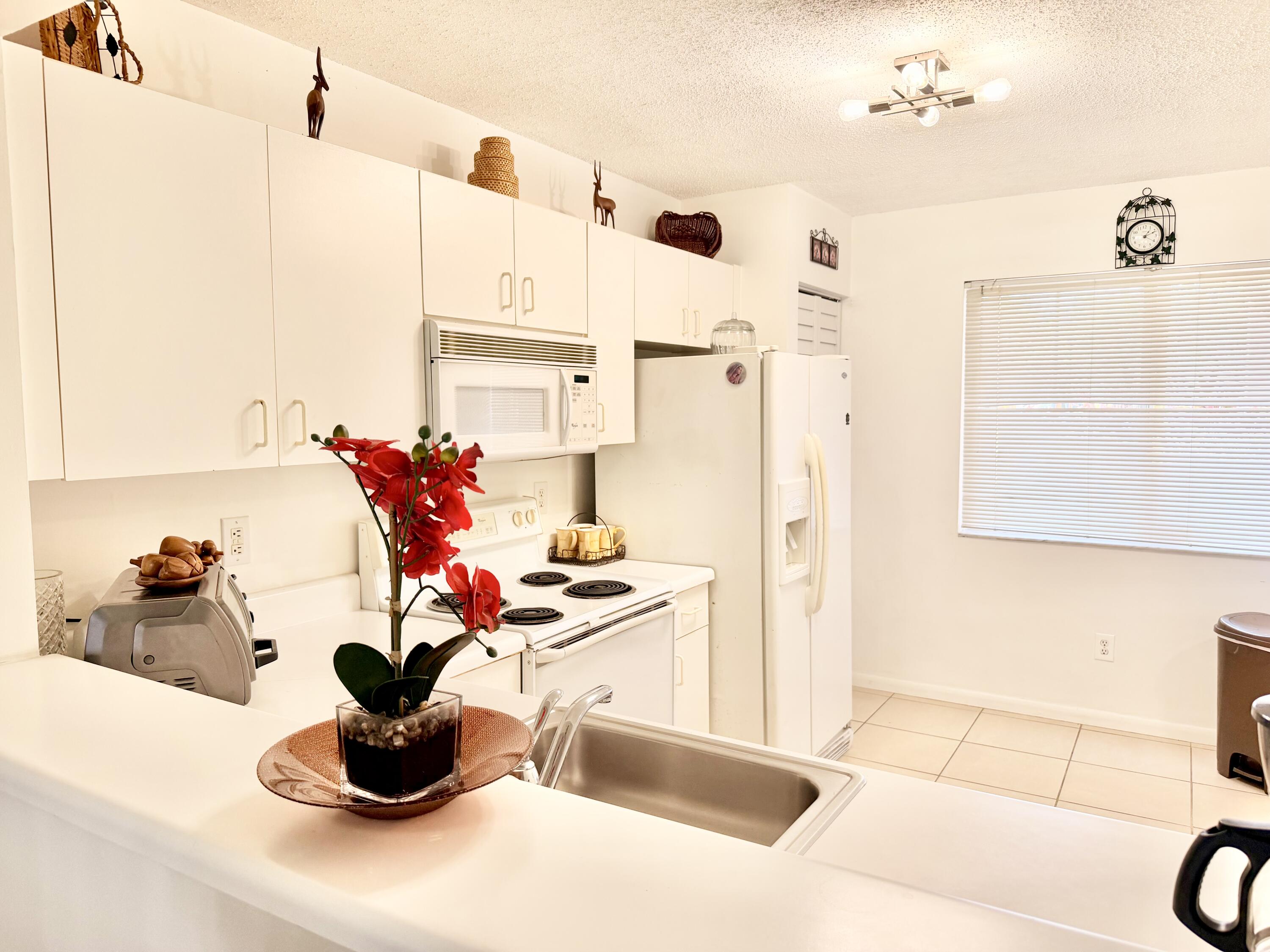 En Renta 9511 WELDON Circle G108, Tamarac, FL 33321, Tamarac, FL 33321