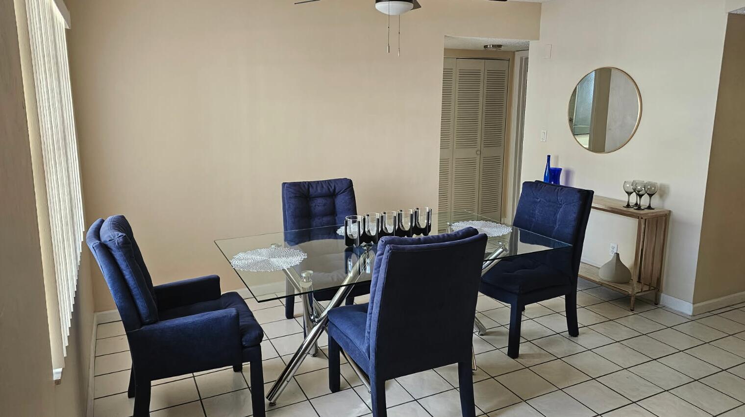 En Venta 4270 NW 40TH Street 104, Lauderdale Lakes, FL 33319, Lauderdale Lakes, FL 33319