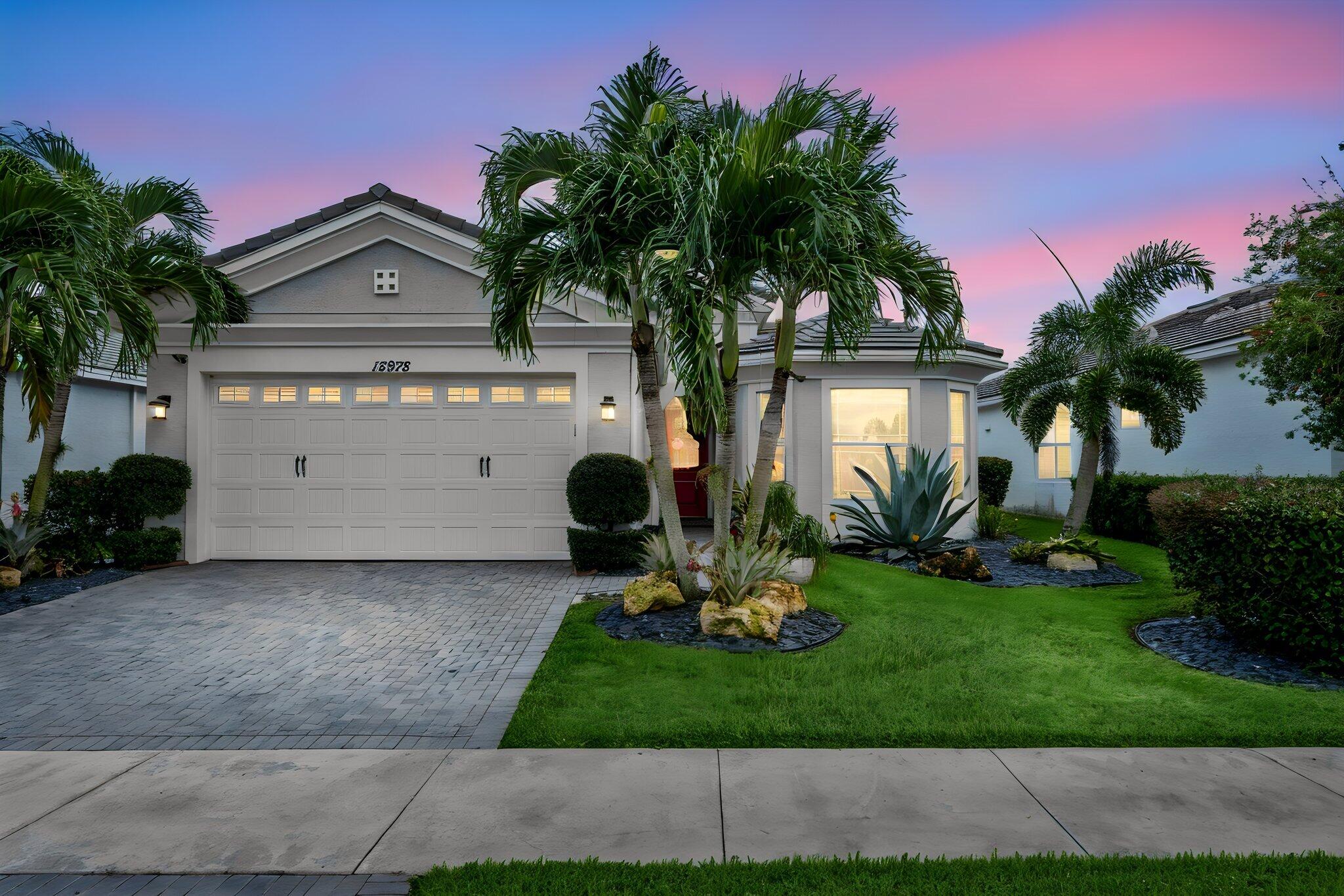 Foto de propiedad en 15978 Whippoorwill Circle, Westlake, FL 33470 Westlake con MLS# 