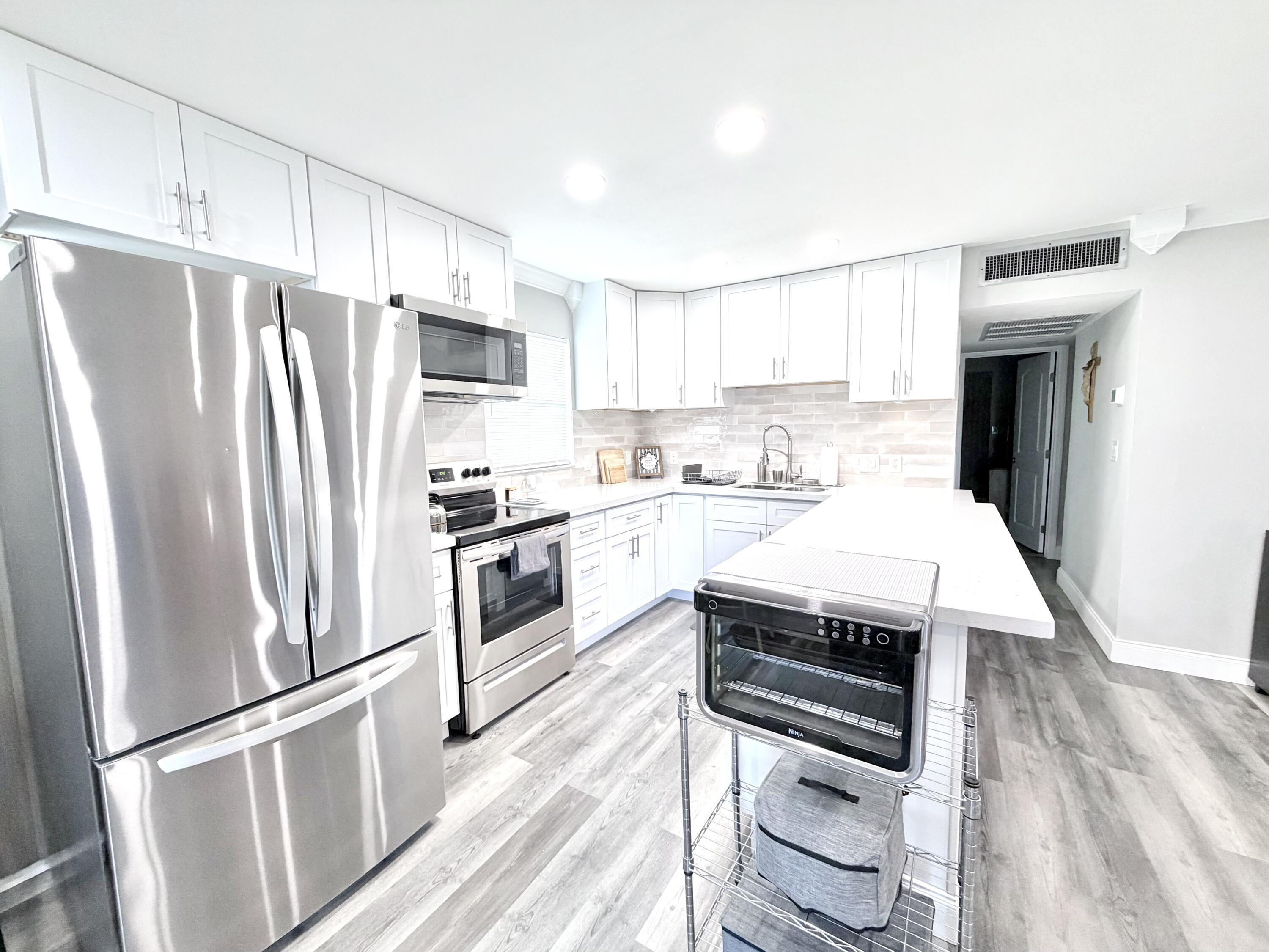 Foto de propiedad en 137 BRITTANY C Terrace, Delray Beach, FL 33446 Delray Beach con MLS# 