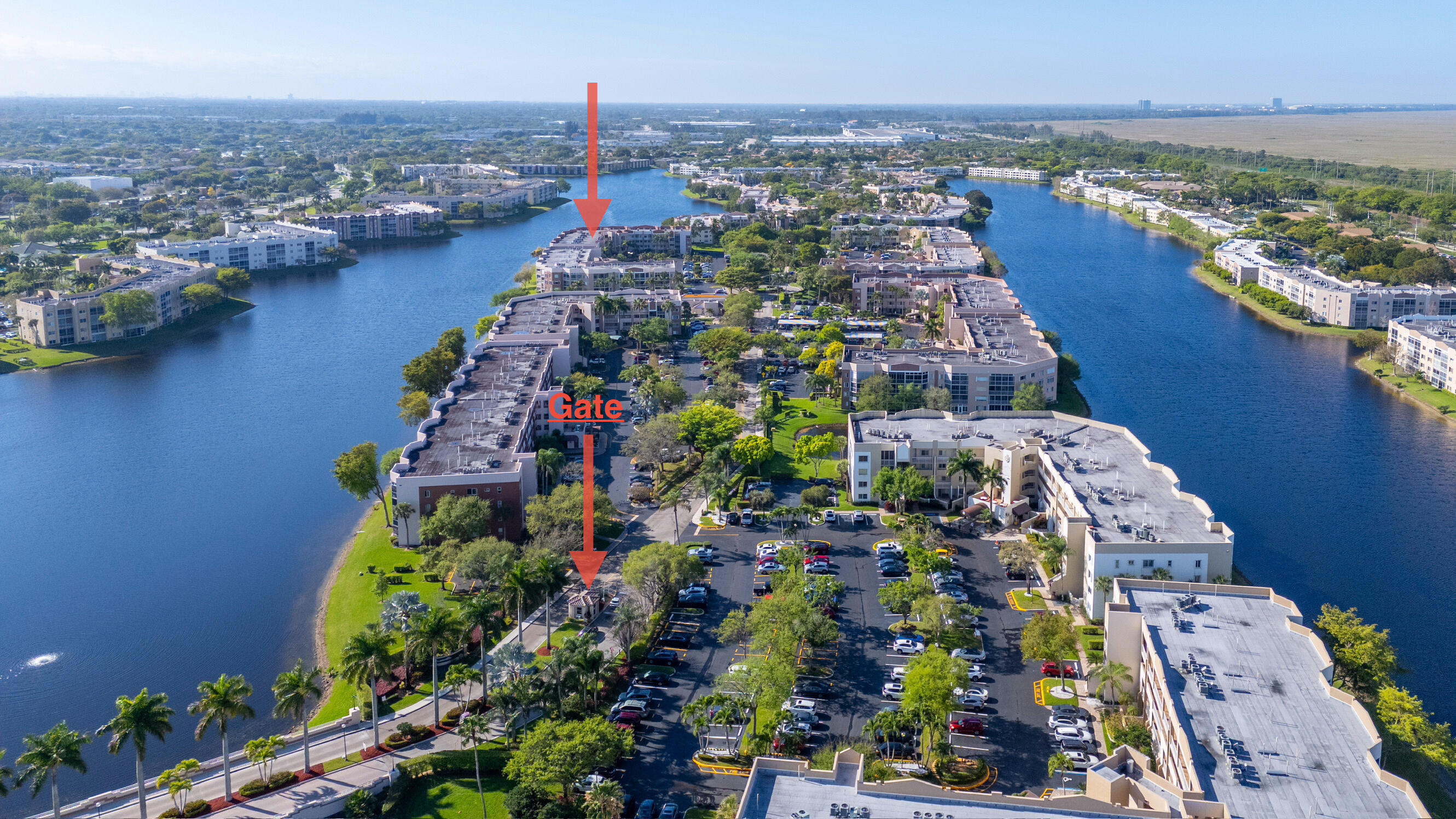 Foto de propiedad en 7396 Granville Drive 104, Tamarac, FL 33321 Tamarac con MLS# 