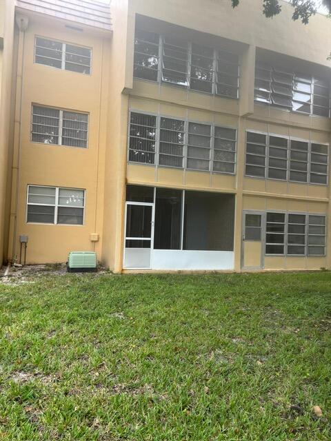 Foto de propiedad en 6150 NW 62ND Street 108, Tamarac, FL 33319 Tamarac con MLS# 