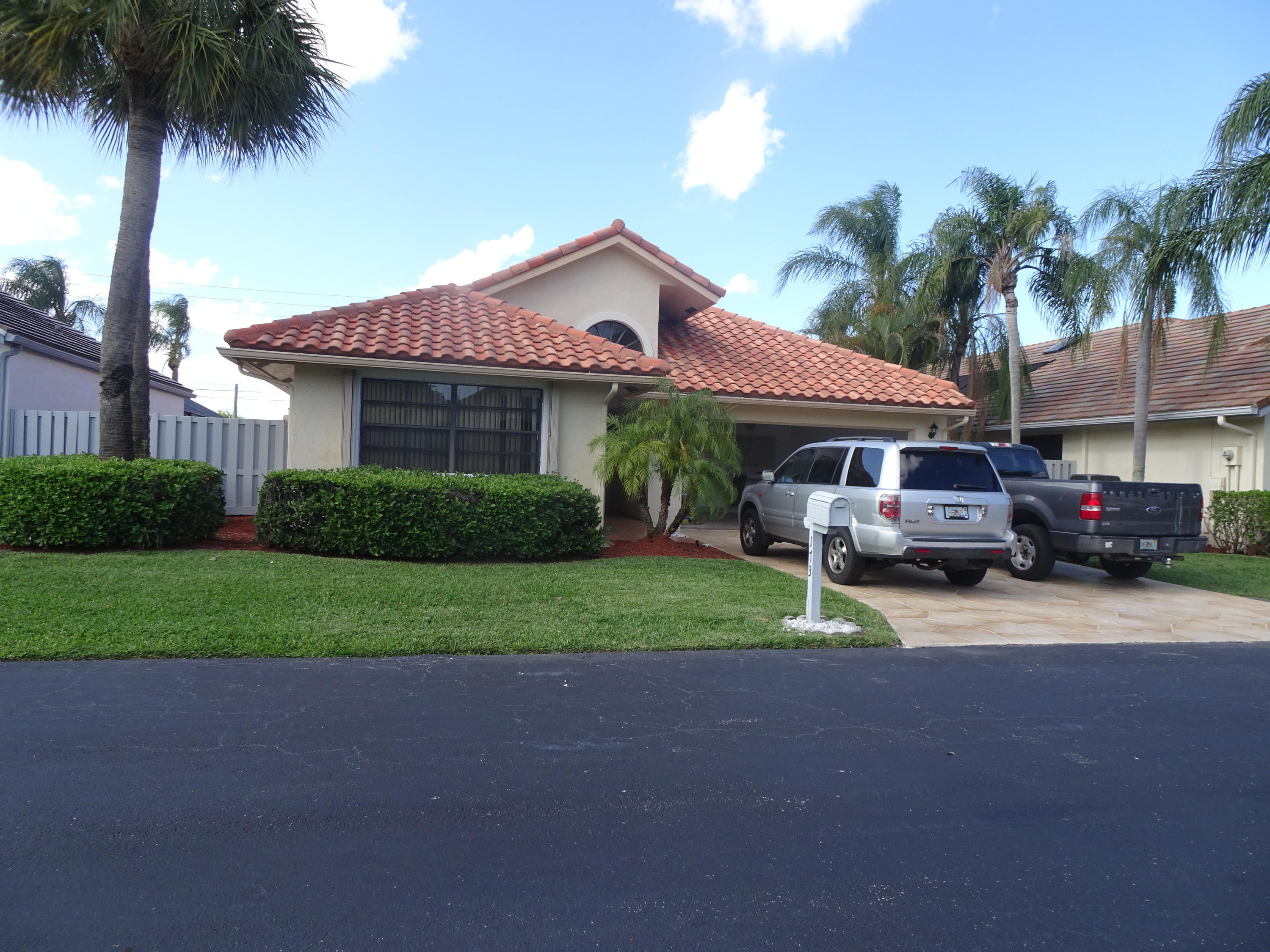 Foto de propiedad en 173 EXECUTIVE Circle, Boynton Beach, FL 33436 Boynton Beach con MLS# 
