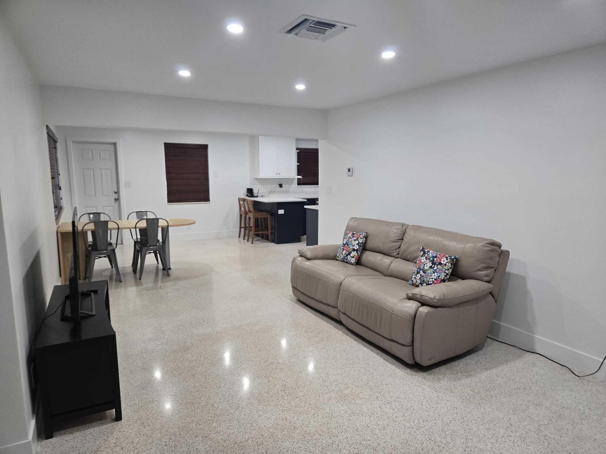 En Venta 1140 SW 32ND Street, Fort Lauderdale, FL 33315, Fort Lauderdale, FL 33315