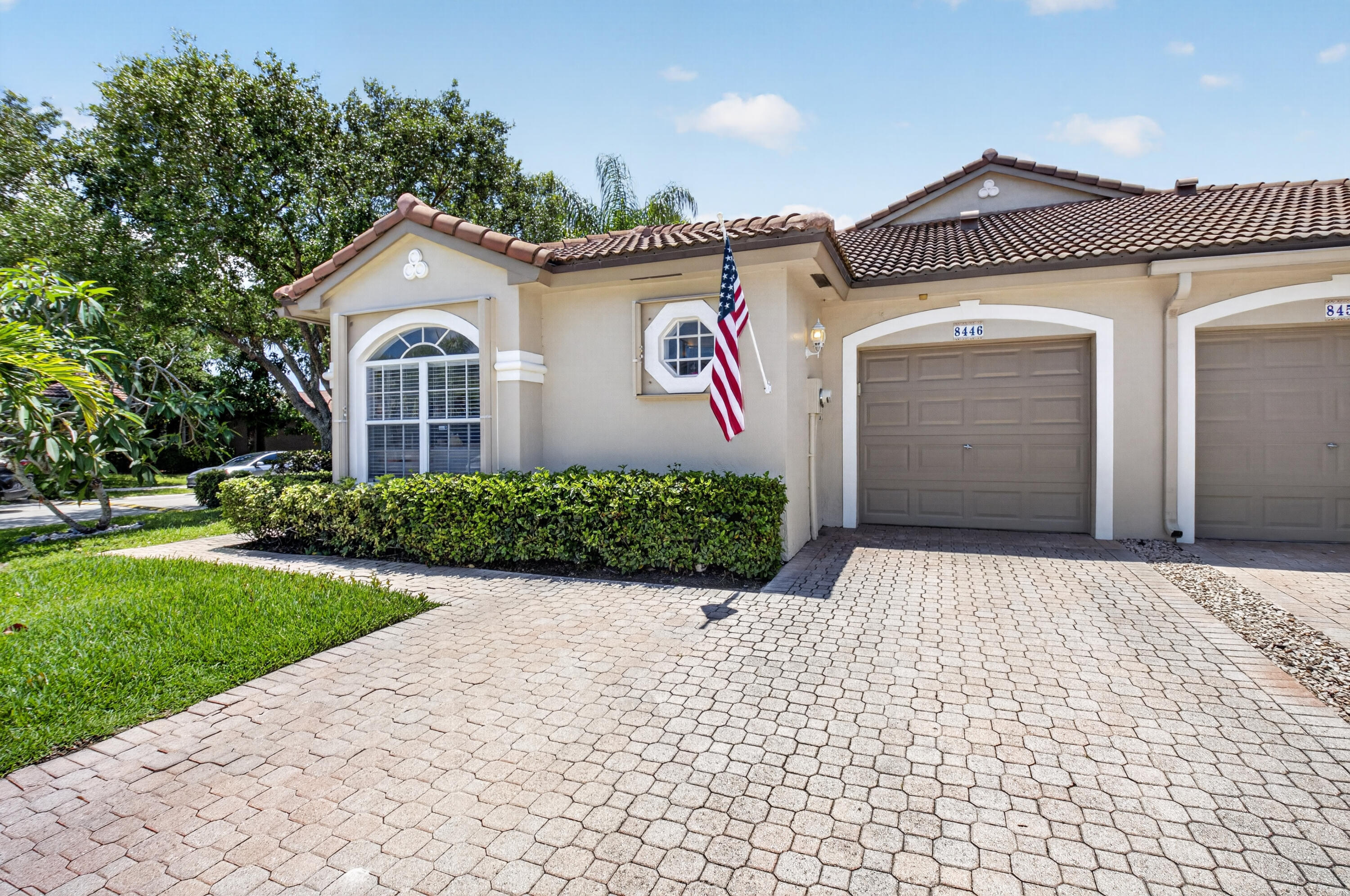 Foto de propiedad en 8446 VIA SERENA, Boca Raton, FL 33433 Boca Raton con MLS# 