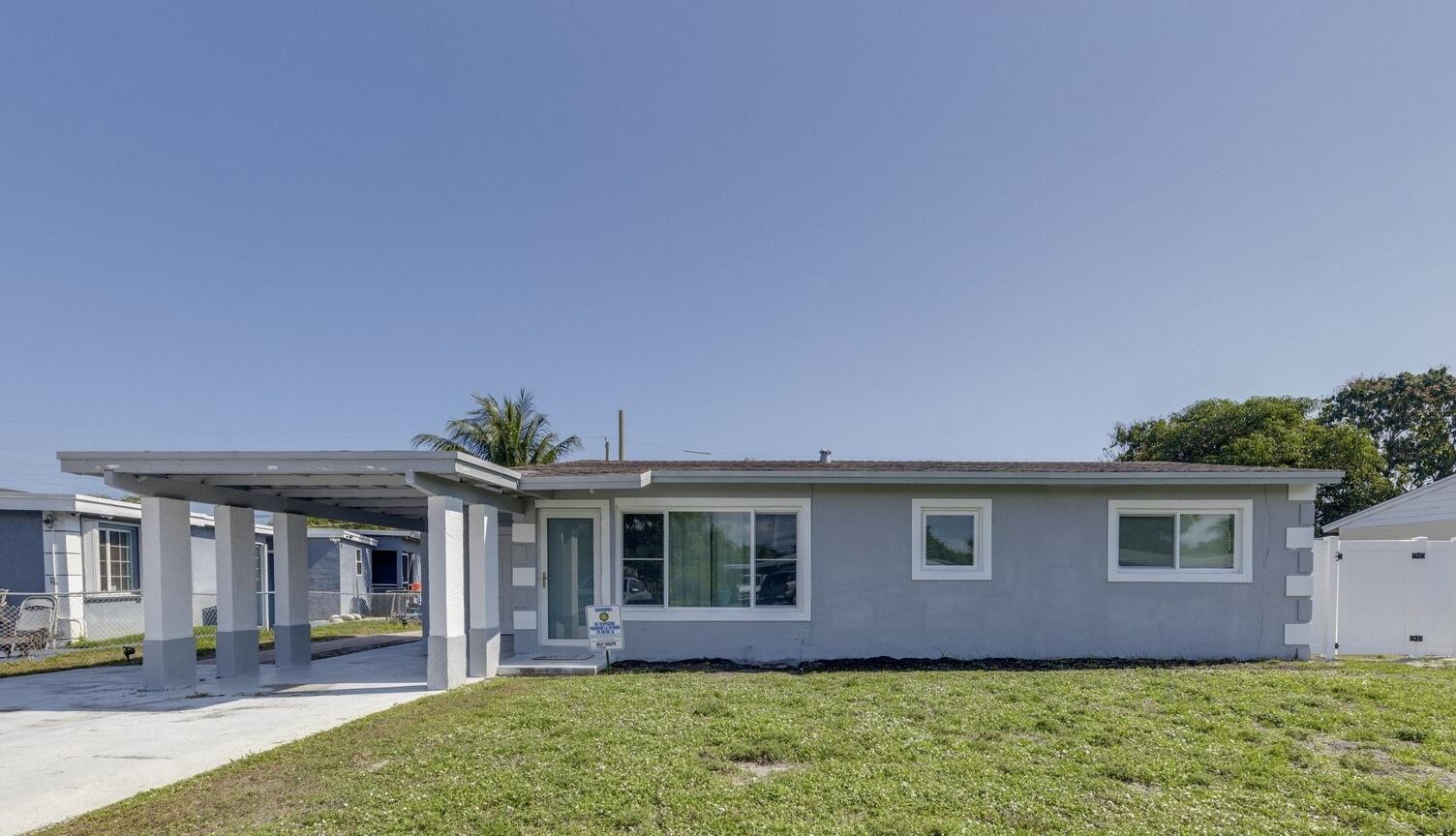 Foto de propiedad en 1526 NE 1ST Court, Boynton Beach, FL 33435 Boynton Beach con MLS# 