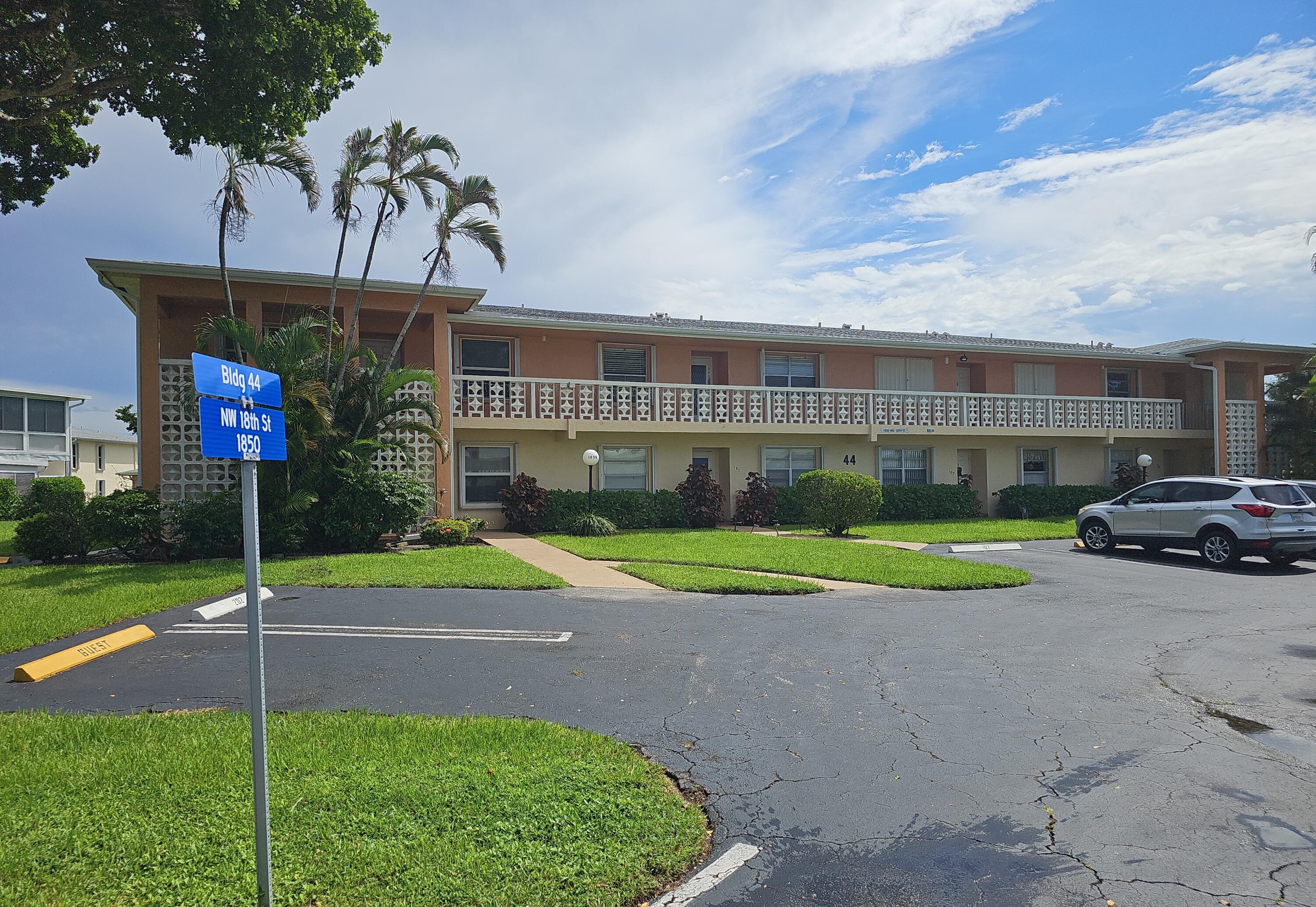 Foto de propiedad en 1850 NW 18TH Street 101, Delray Beach, FL 33445 Delray Beach con MLS# 