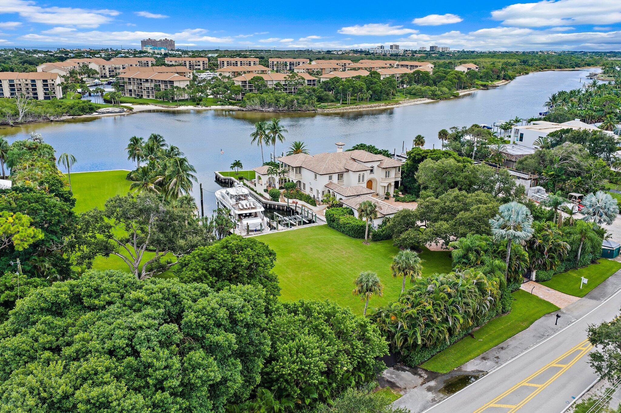 Foto de propiedad en 14898 PALMWOOD Road, Palm Beach Gardens, FL 33410 Palm Beach Gardens con MLS# 