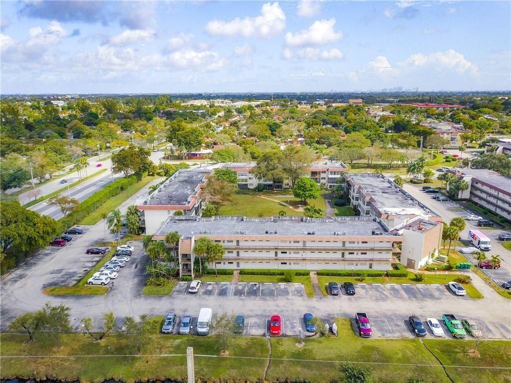 En Renta 1751 NW 75TH Avenue 102, Plantation, FL 33313, Plantation, FL 33313