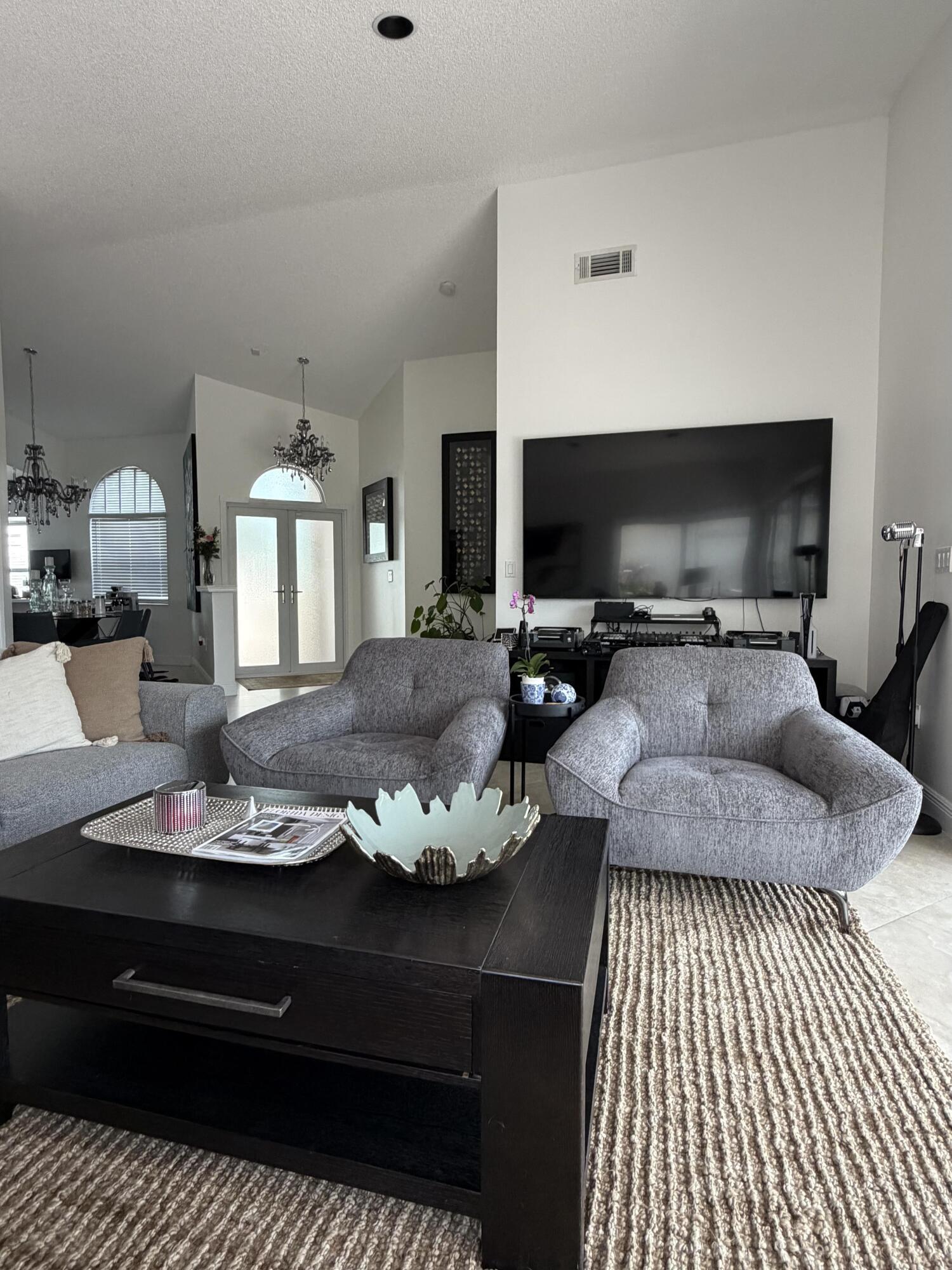 En Venta 1101 Wilshire Circle E, Pembroke Pines, FL 33027, Pembroke Pines, FL 33027
