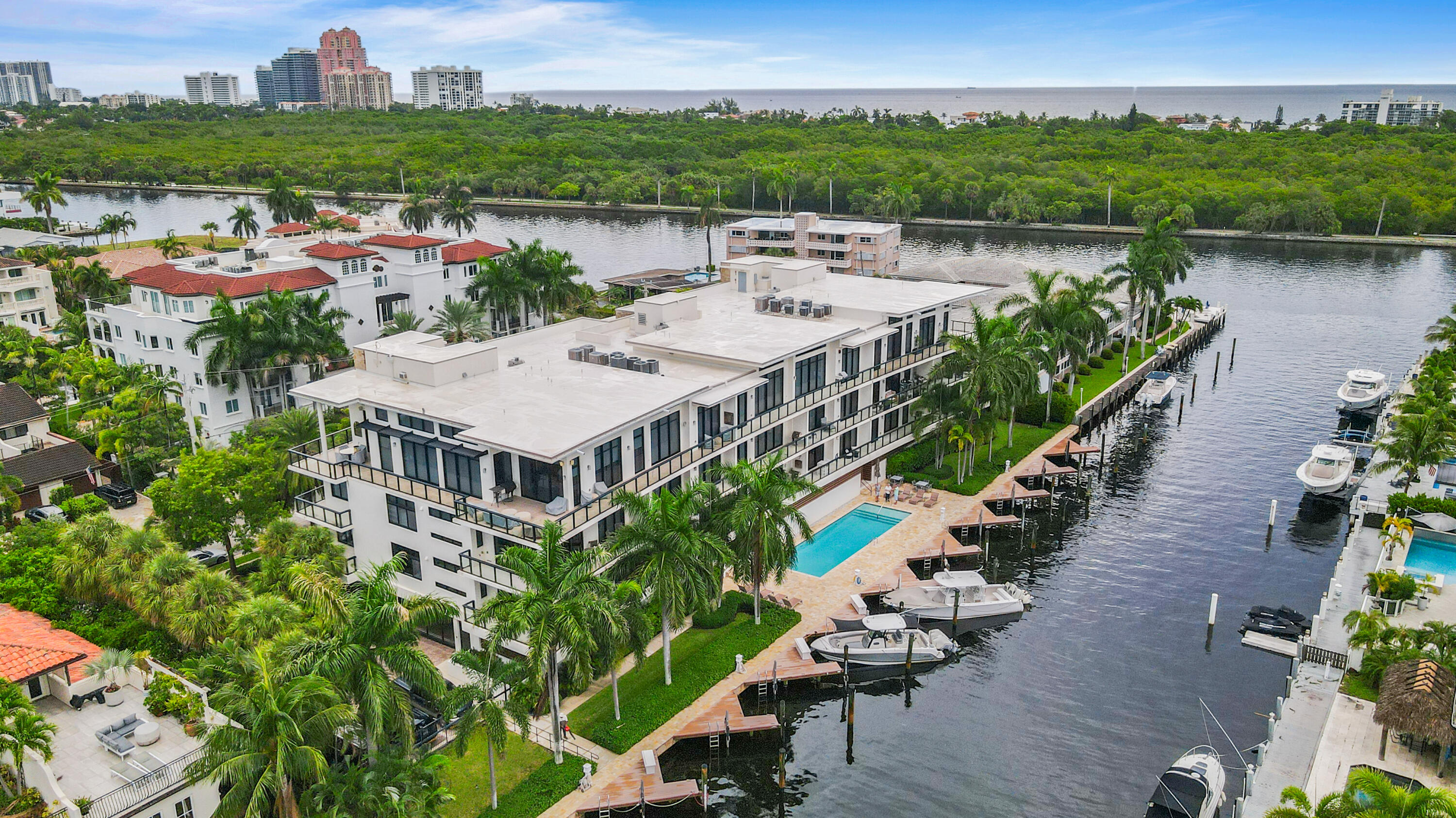 Foto de propiedad en 2770 NE 14TH Street 203, Fort Lauderdale, FL 33304 Fort Lauderdale con MLS# 