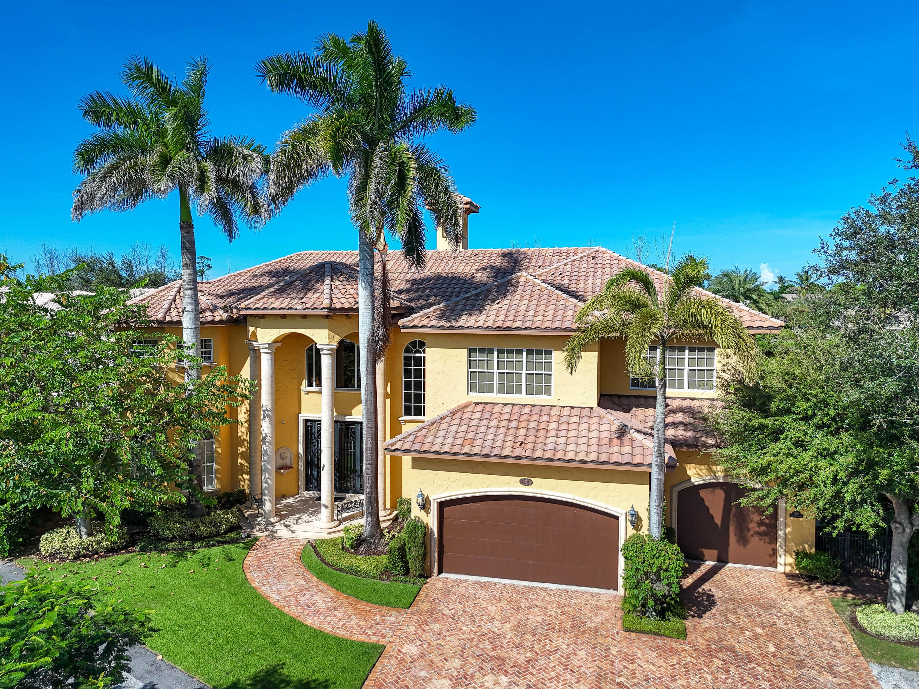 Foto de propiedad en 18519 SE Palm Island Lane, Jupiter, FL 33458 Jupiter con MLS# 
