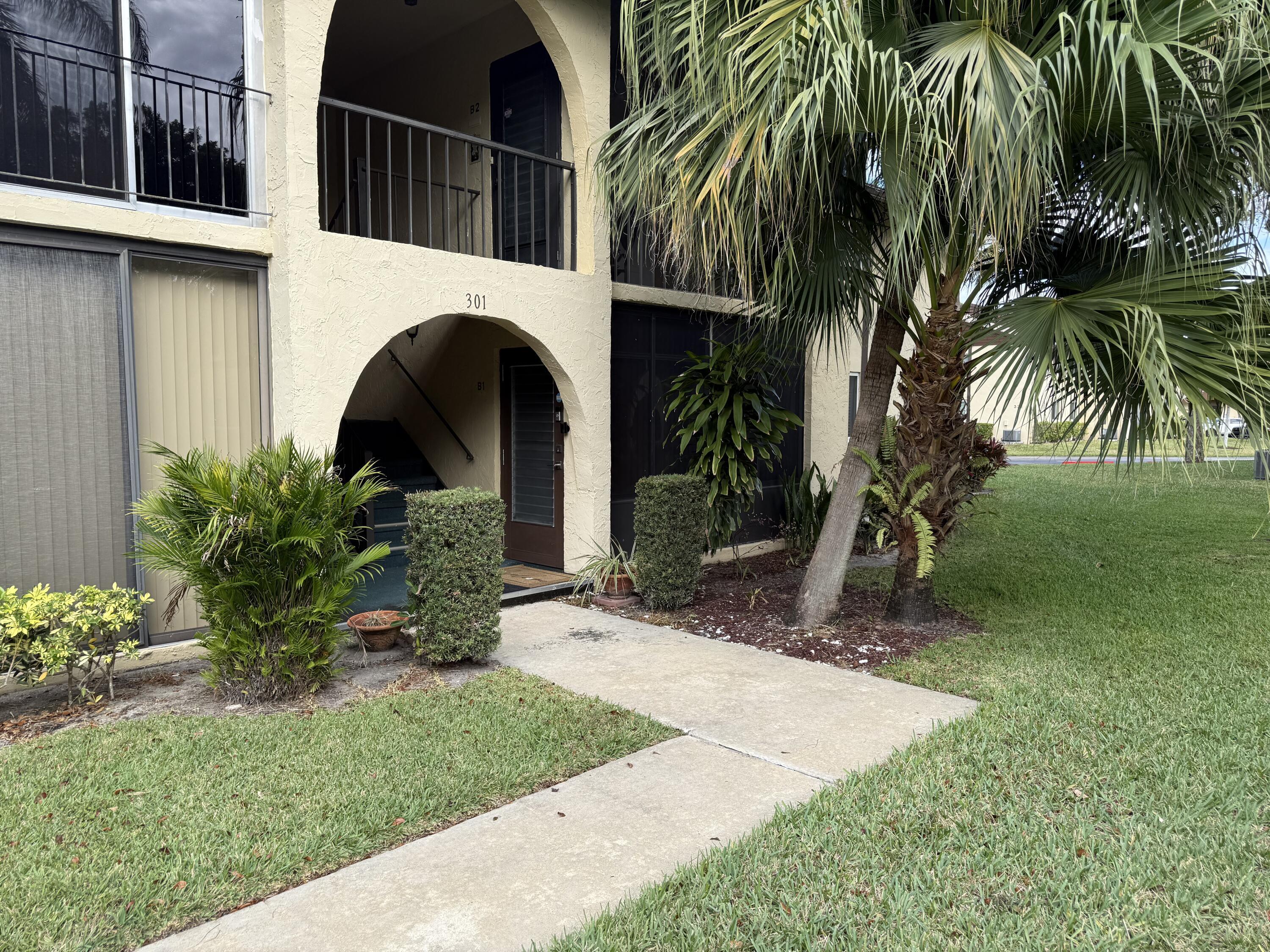 En Venta 301 PINE RIDGE Circle B-1, Greenacres, FL 33463, Greenacres, FL 33463