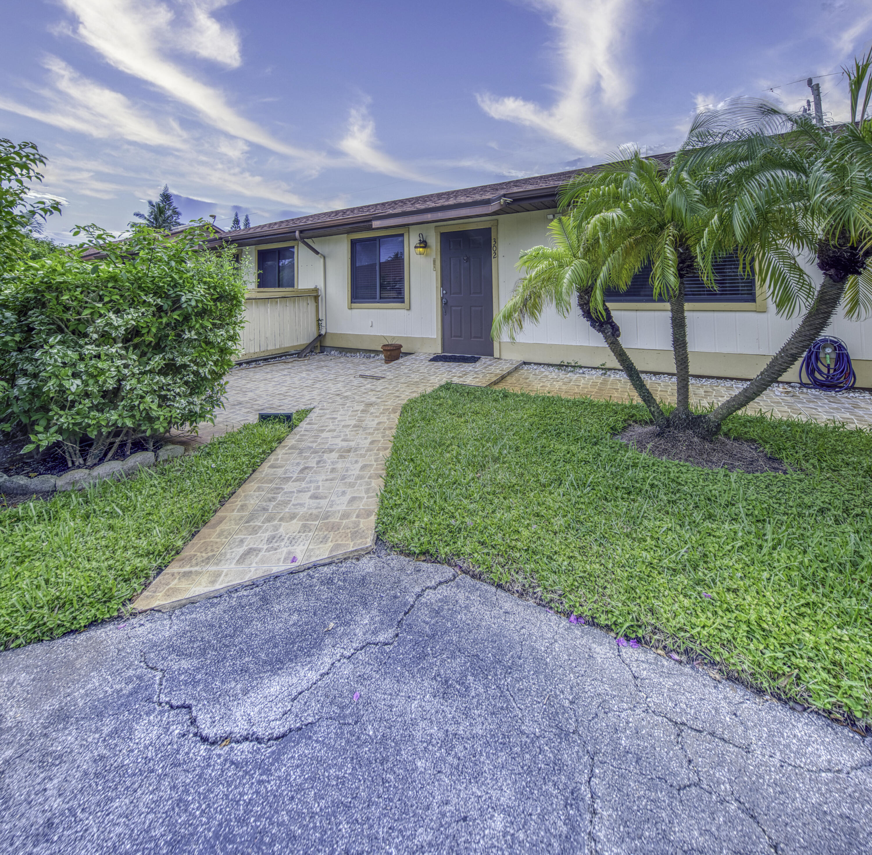 En Venta 815 ANDREW REDDING Road 302, Lantana, FL 33462, Lantana, FL 33462